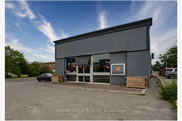 2043 Eglinton Avenue E