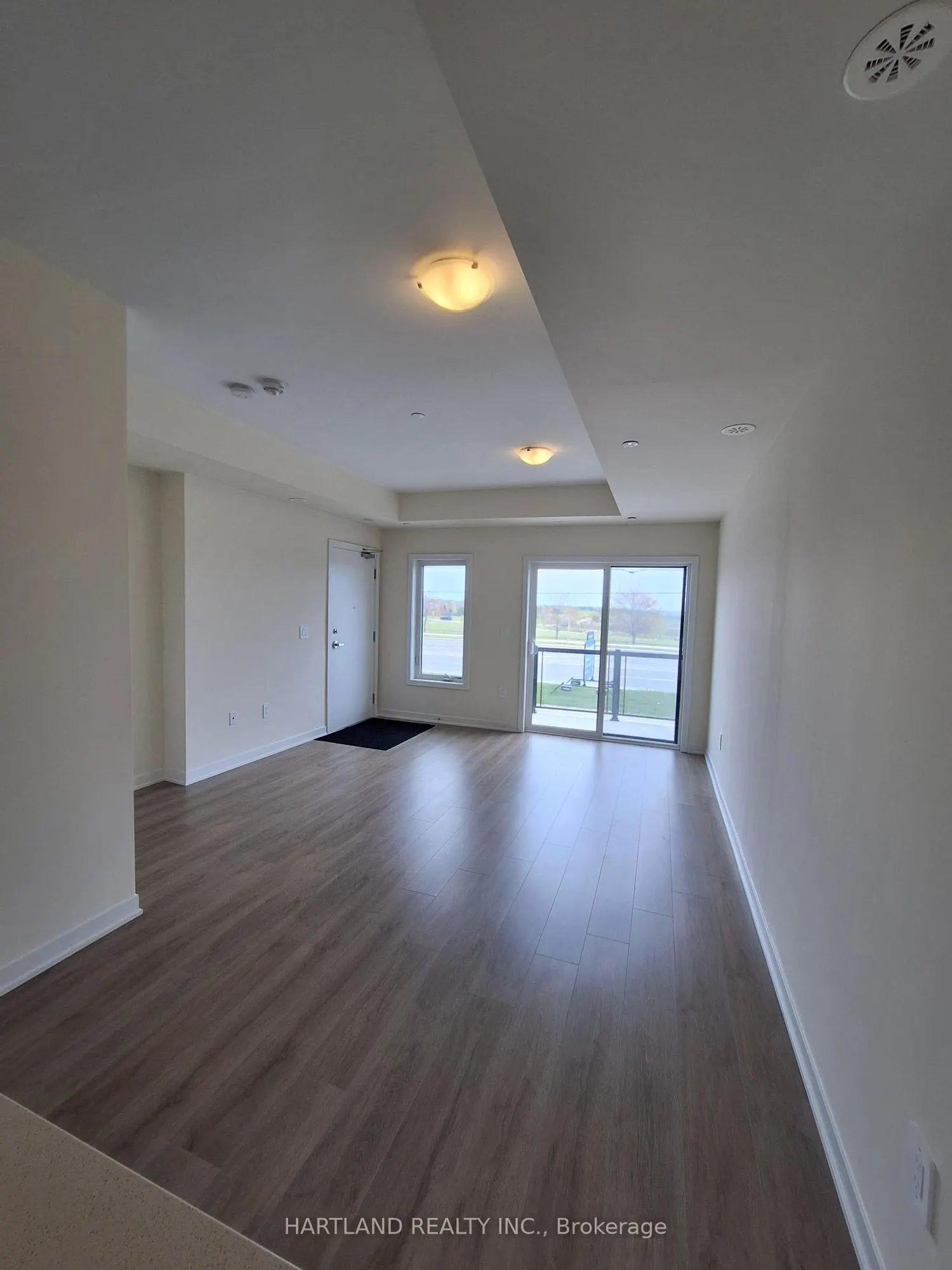 1695 Dersan Street #304