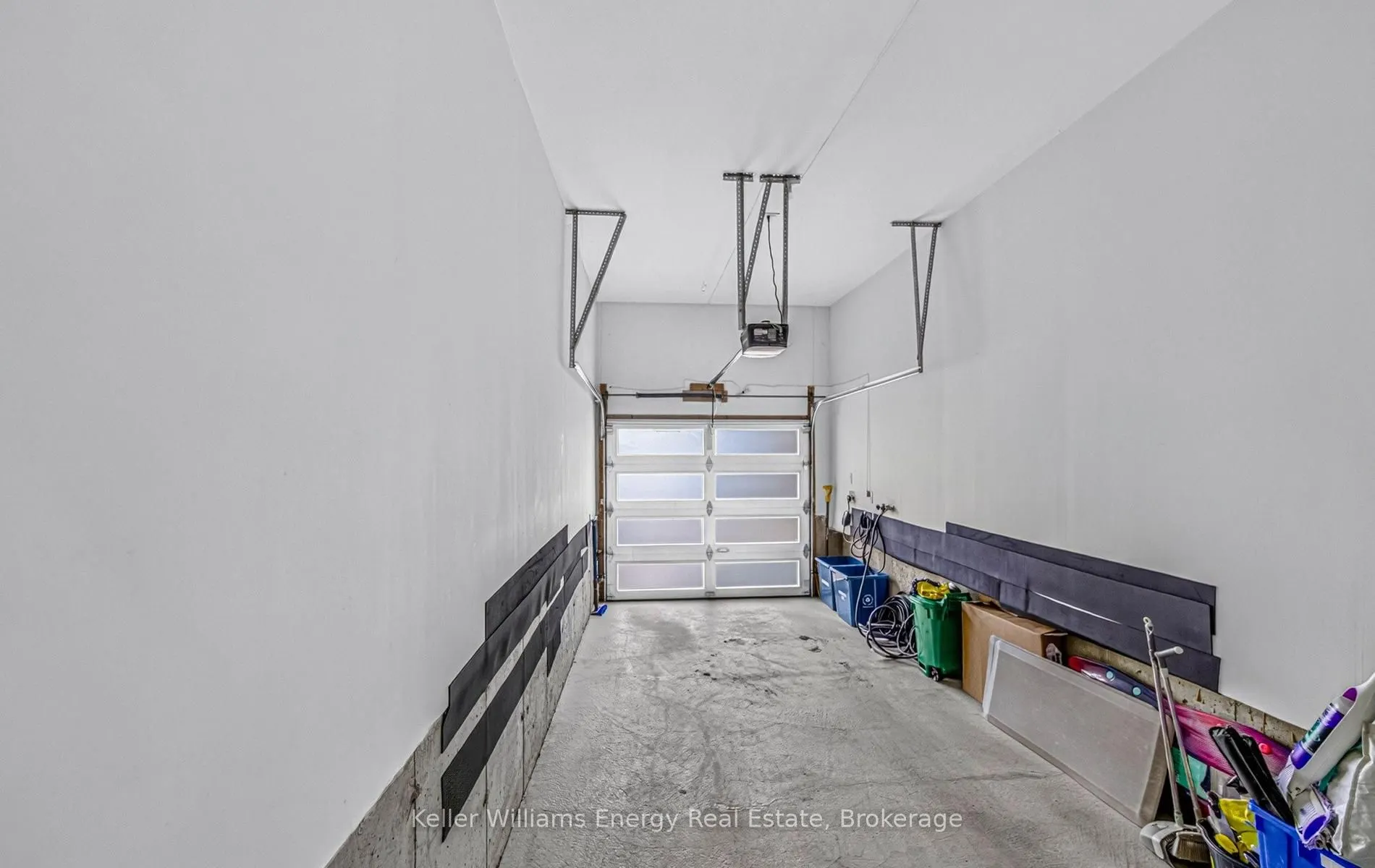 88 Donald Fleming Way