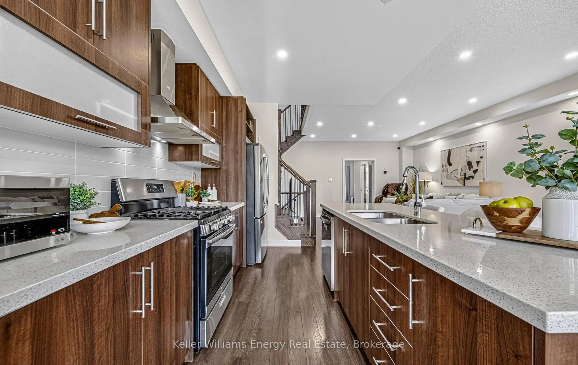 88 Donald Fleming Way