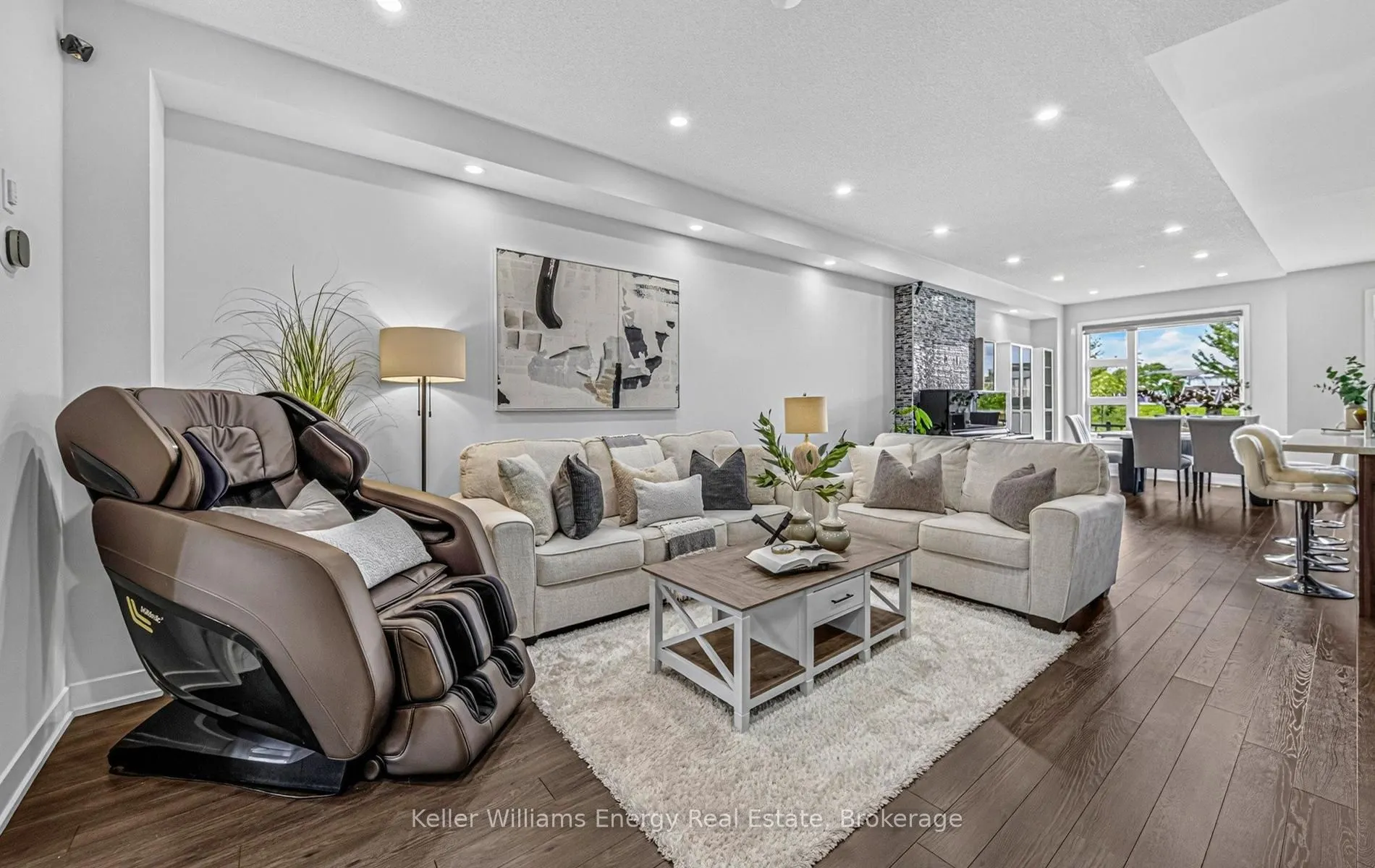 88 Donald Fleming Way