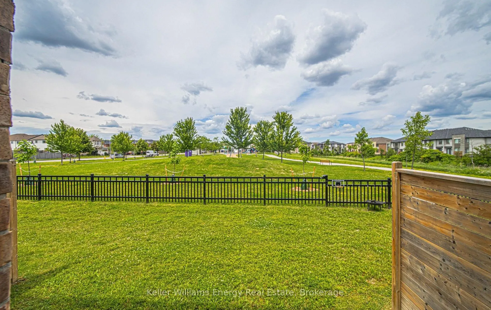 88 Donald Fleming Way