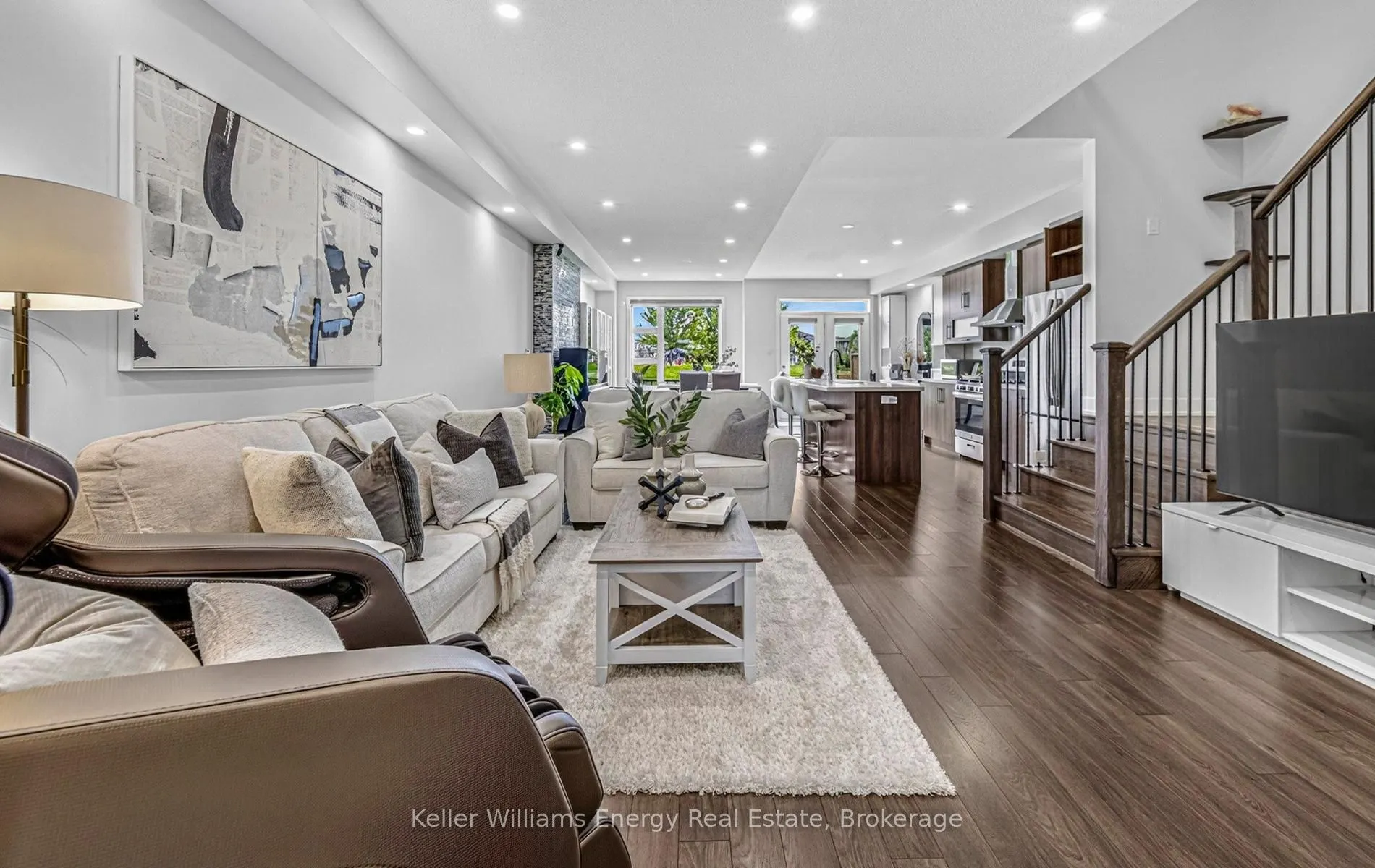 88 Donald Fleming Way