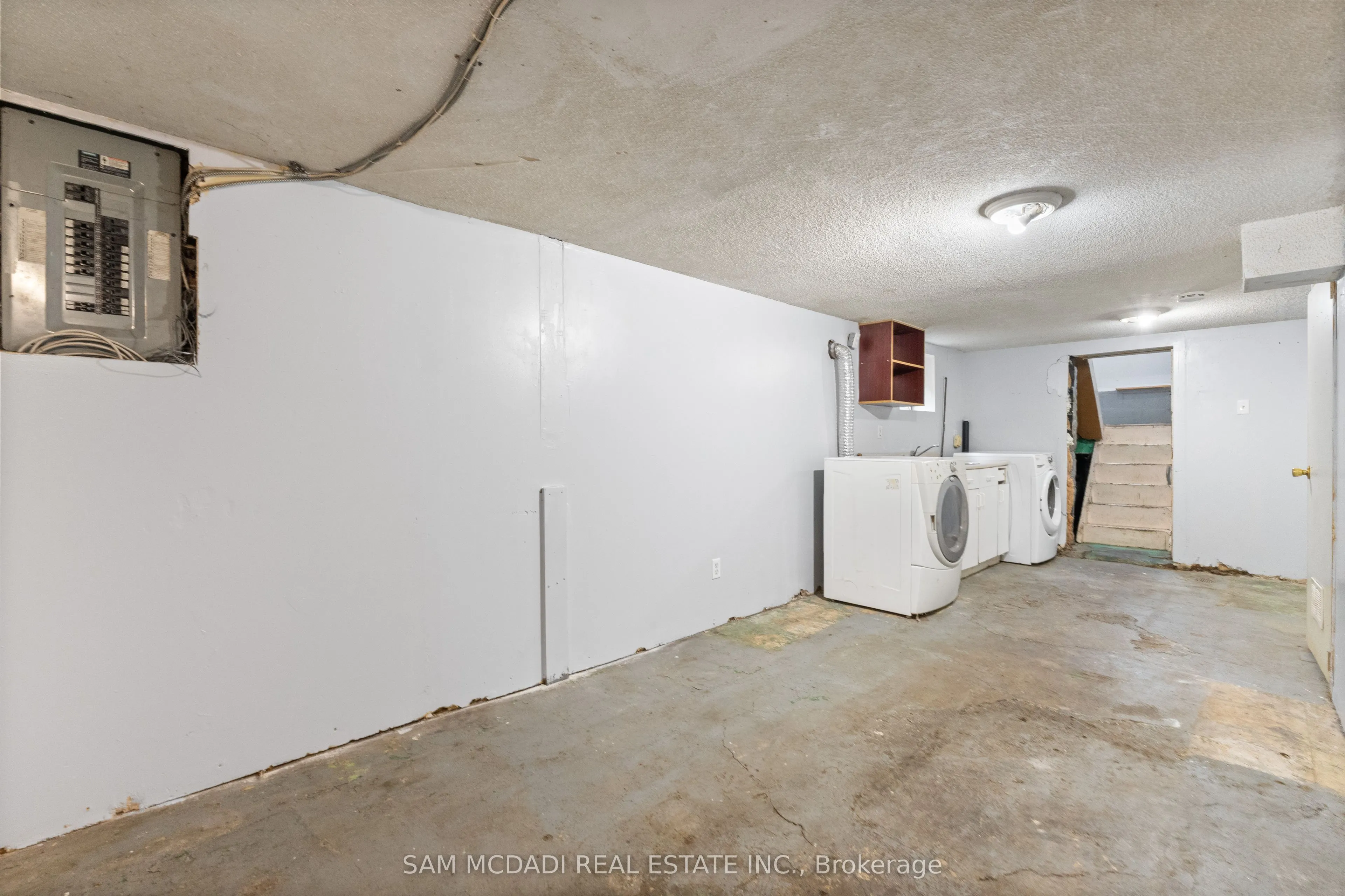 259 Milverton Boulevard