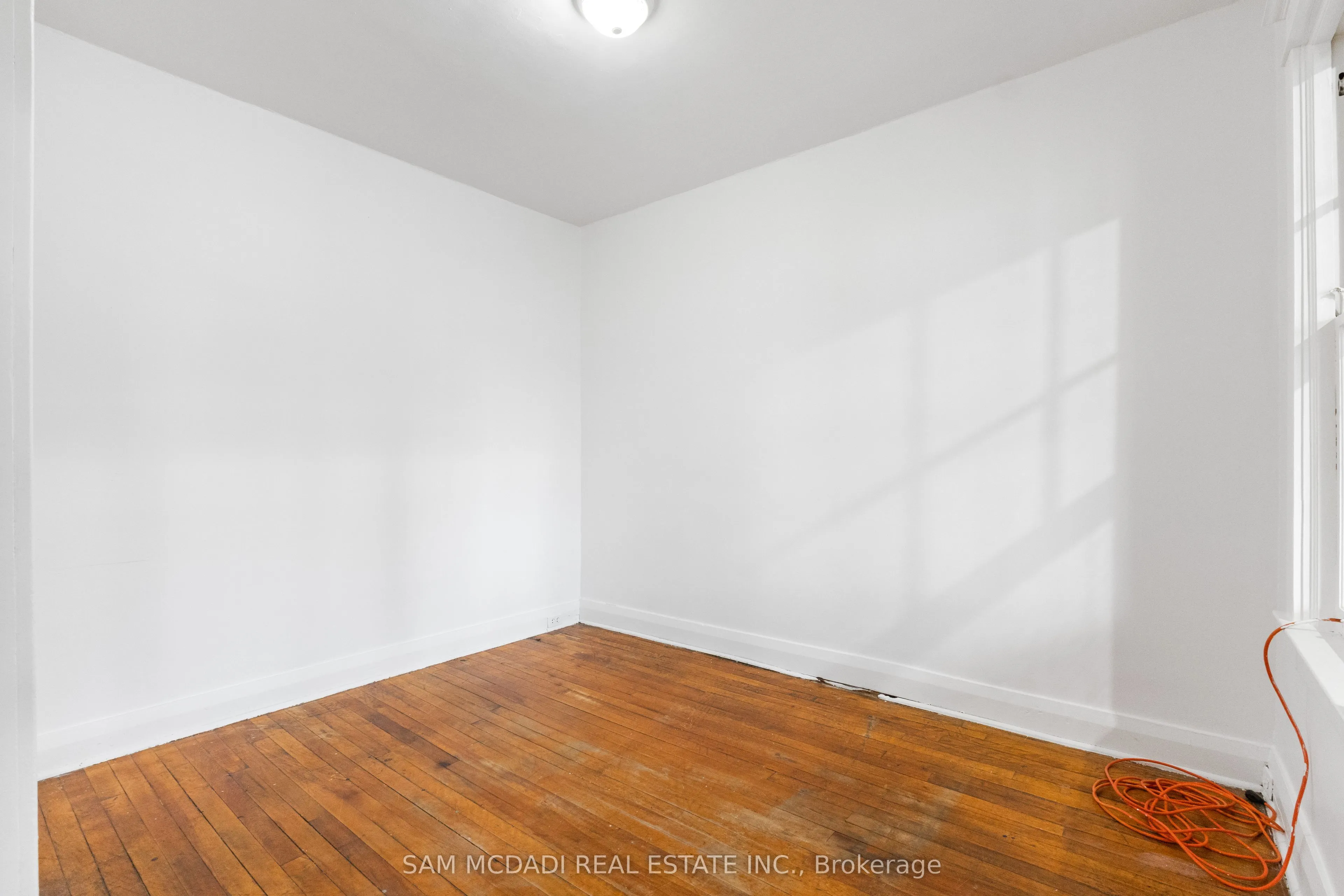 259 Milverton Boulevard