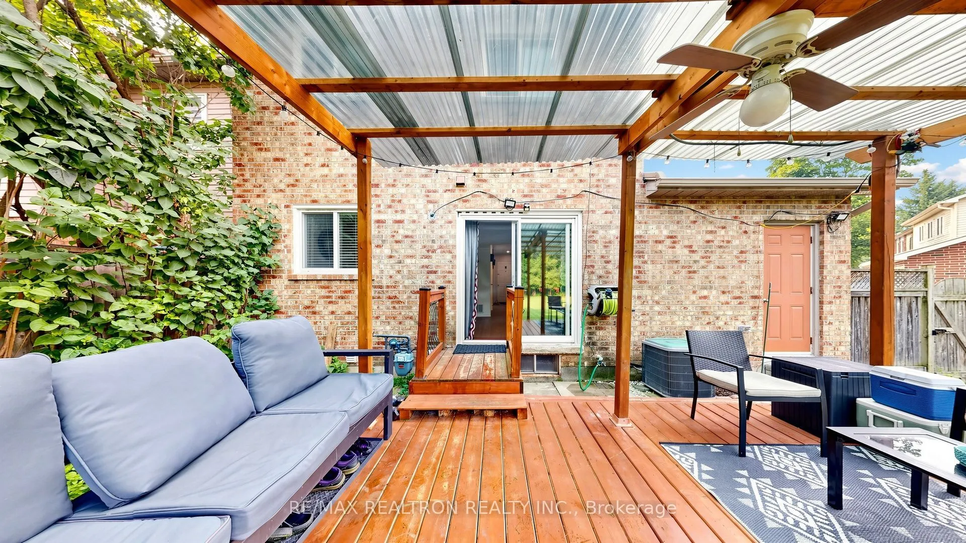 1640 Nichol Avenue #4