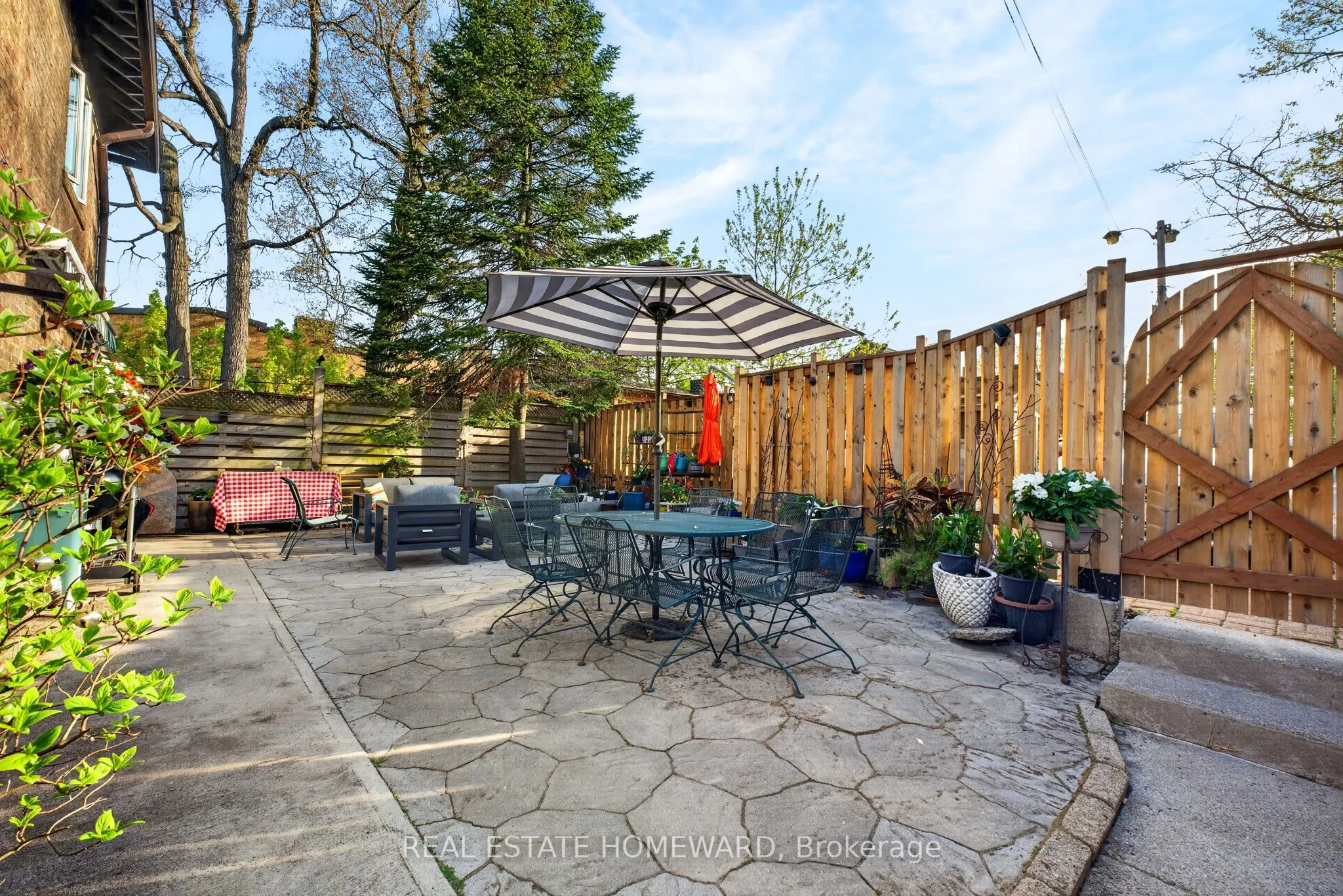 128 Glen Manor Drive