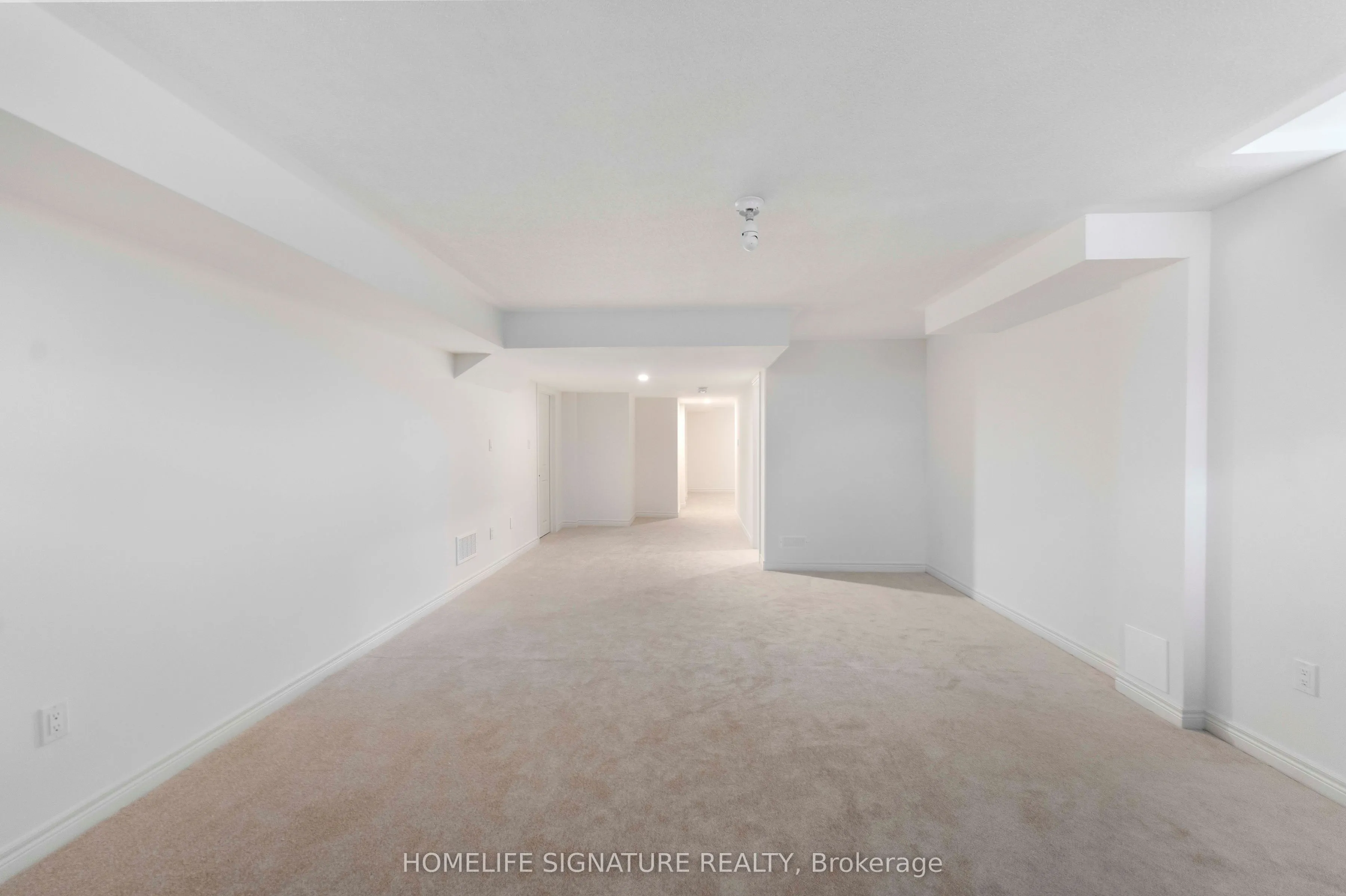 1211 Drinkle Crescent