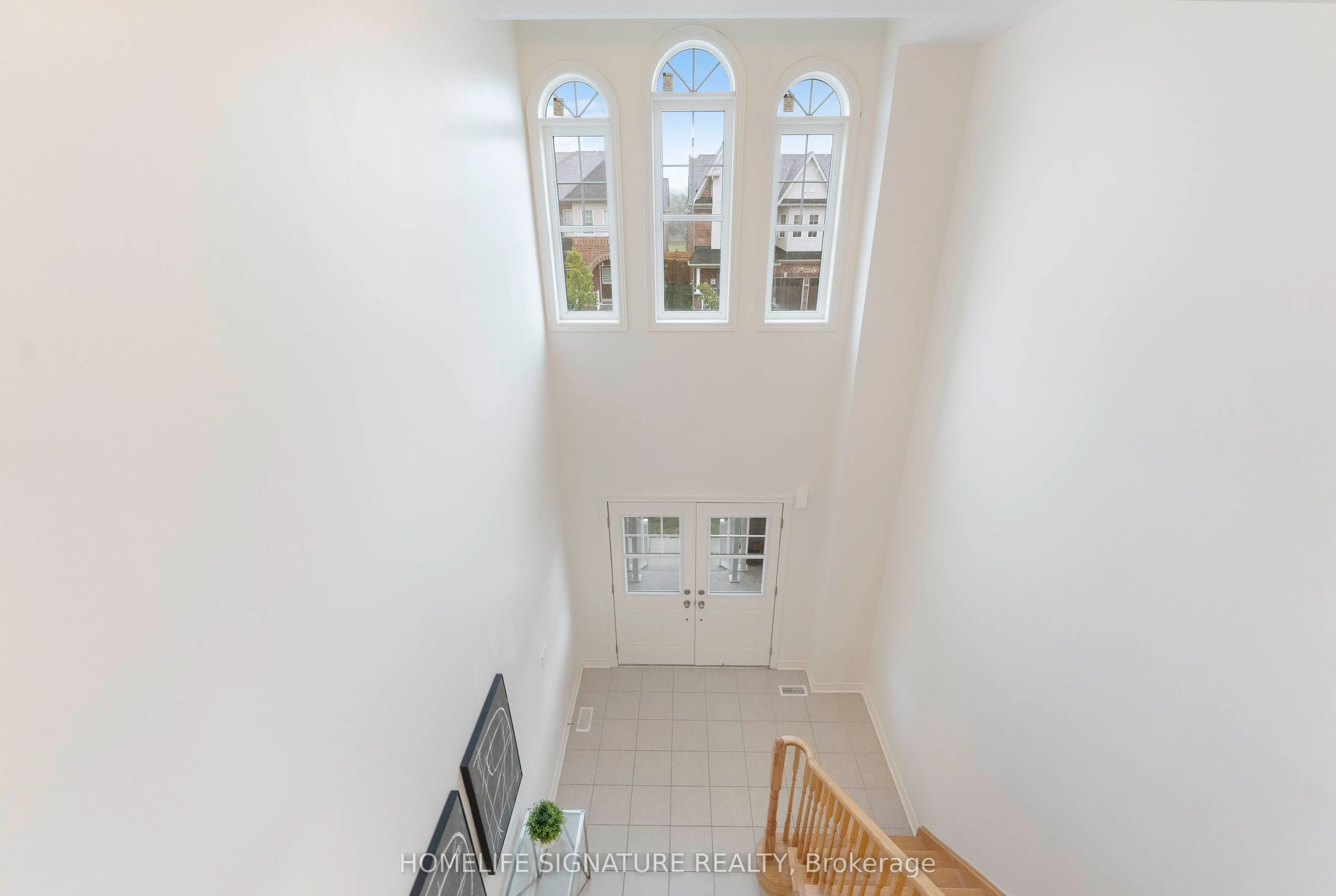 1211 Drinkle Crescent