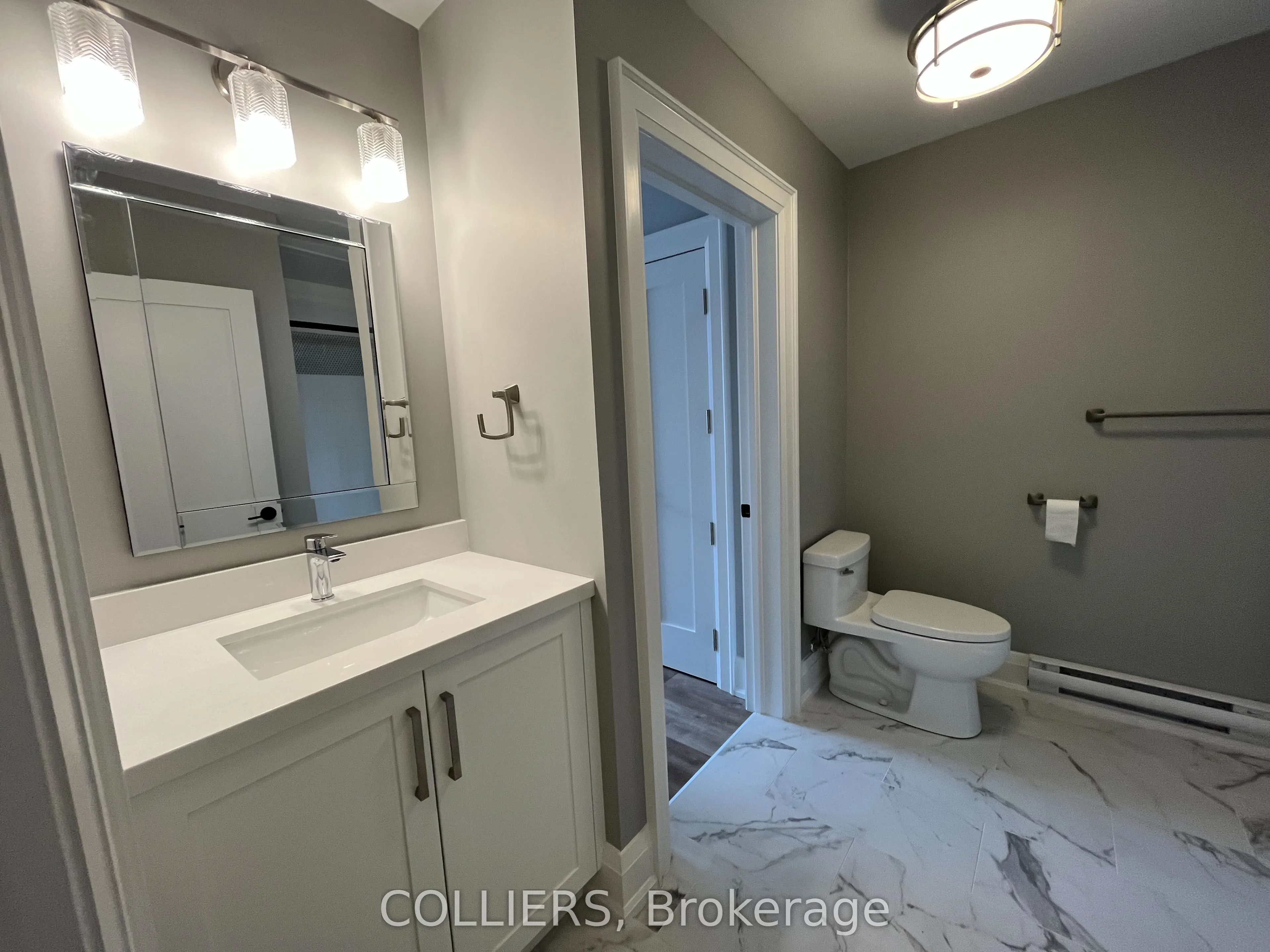 1048 Kingston Road