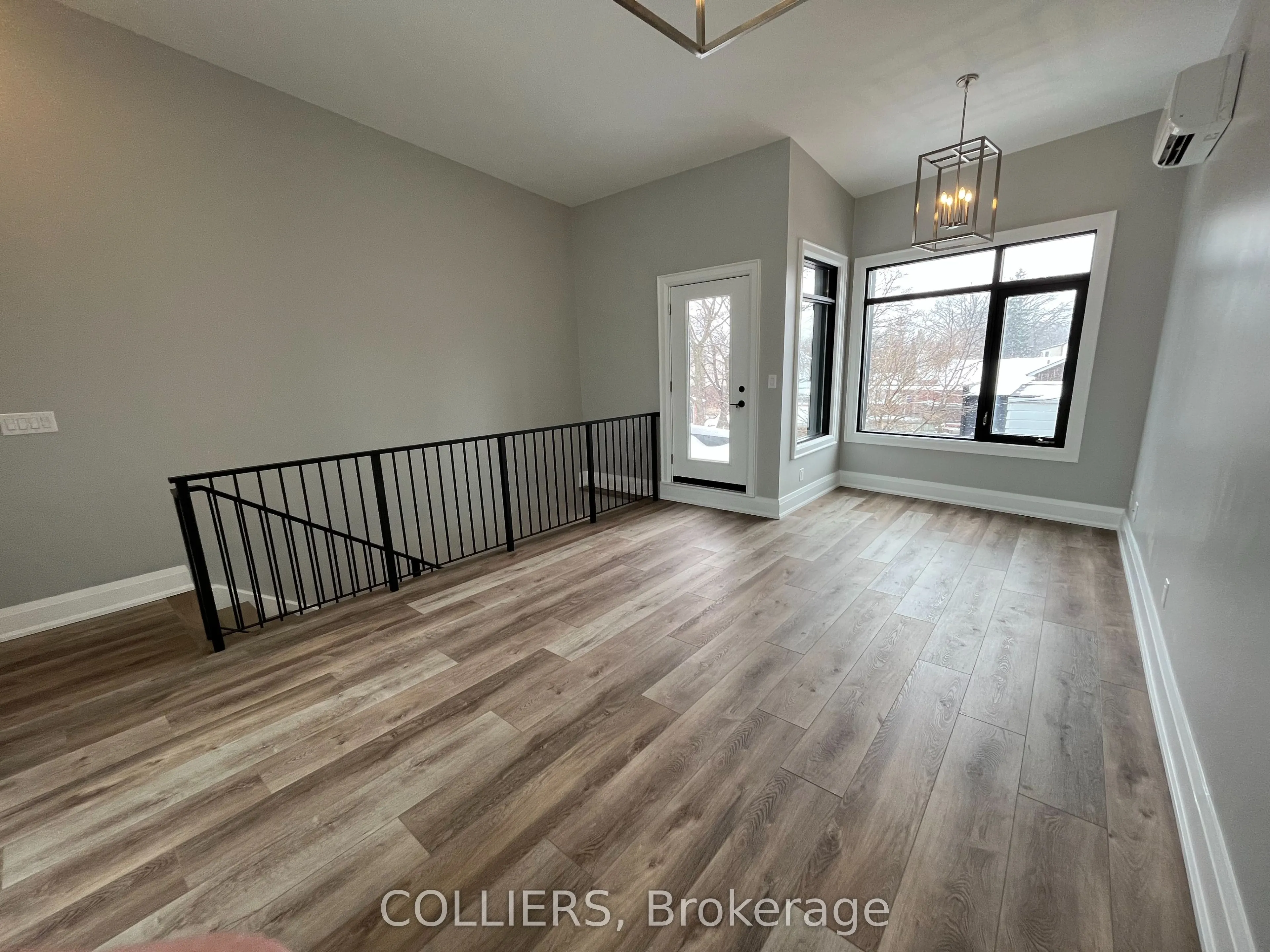 1048 Kingston Road