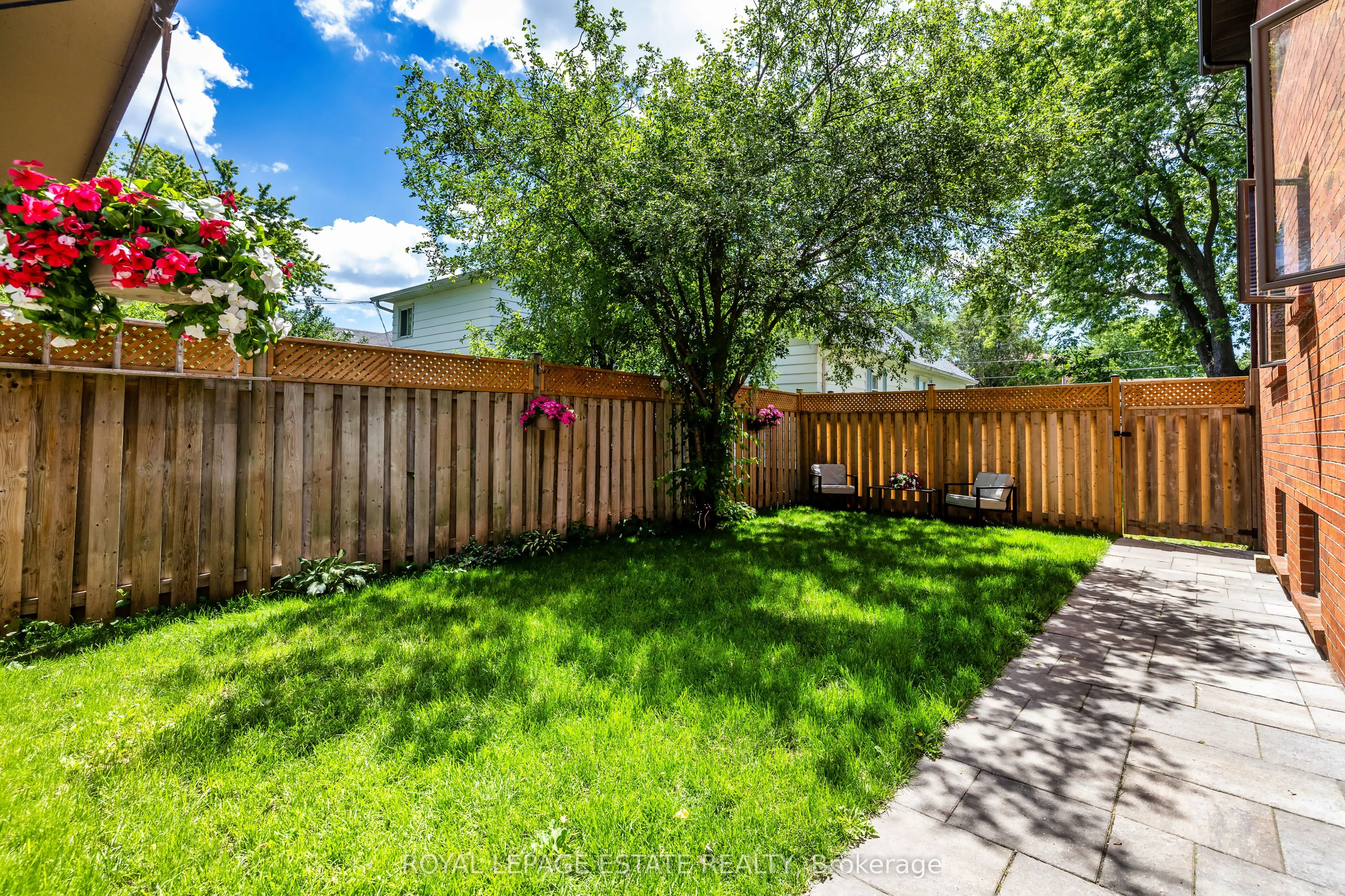 103 Aylesworth Avenue