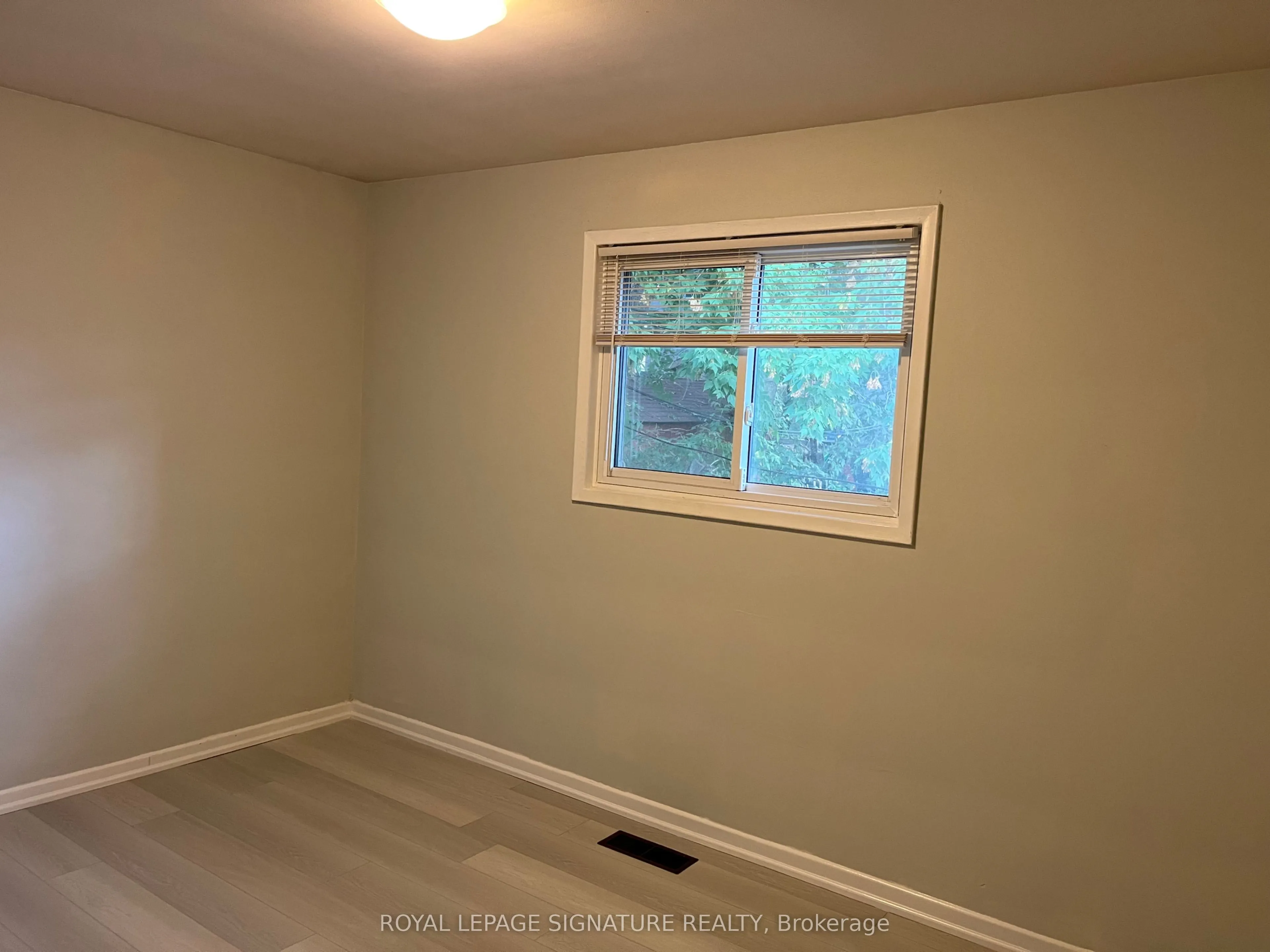 23 Allanford Road