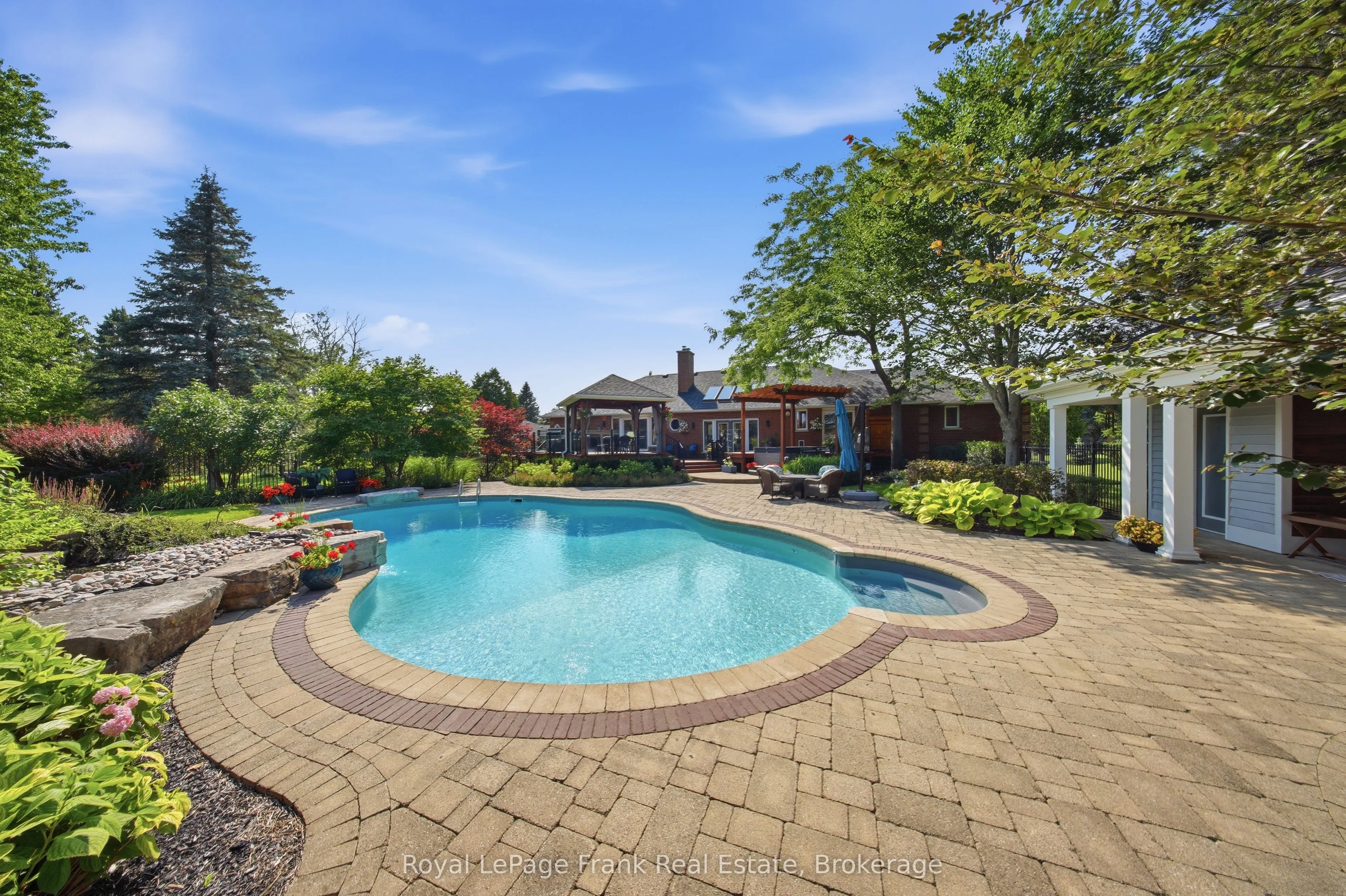 5 Craig Court