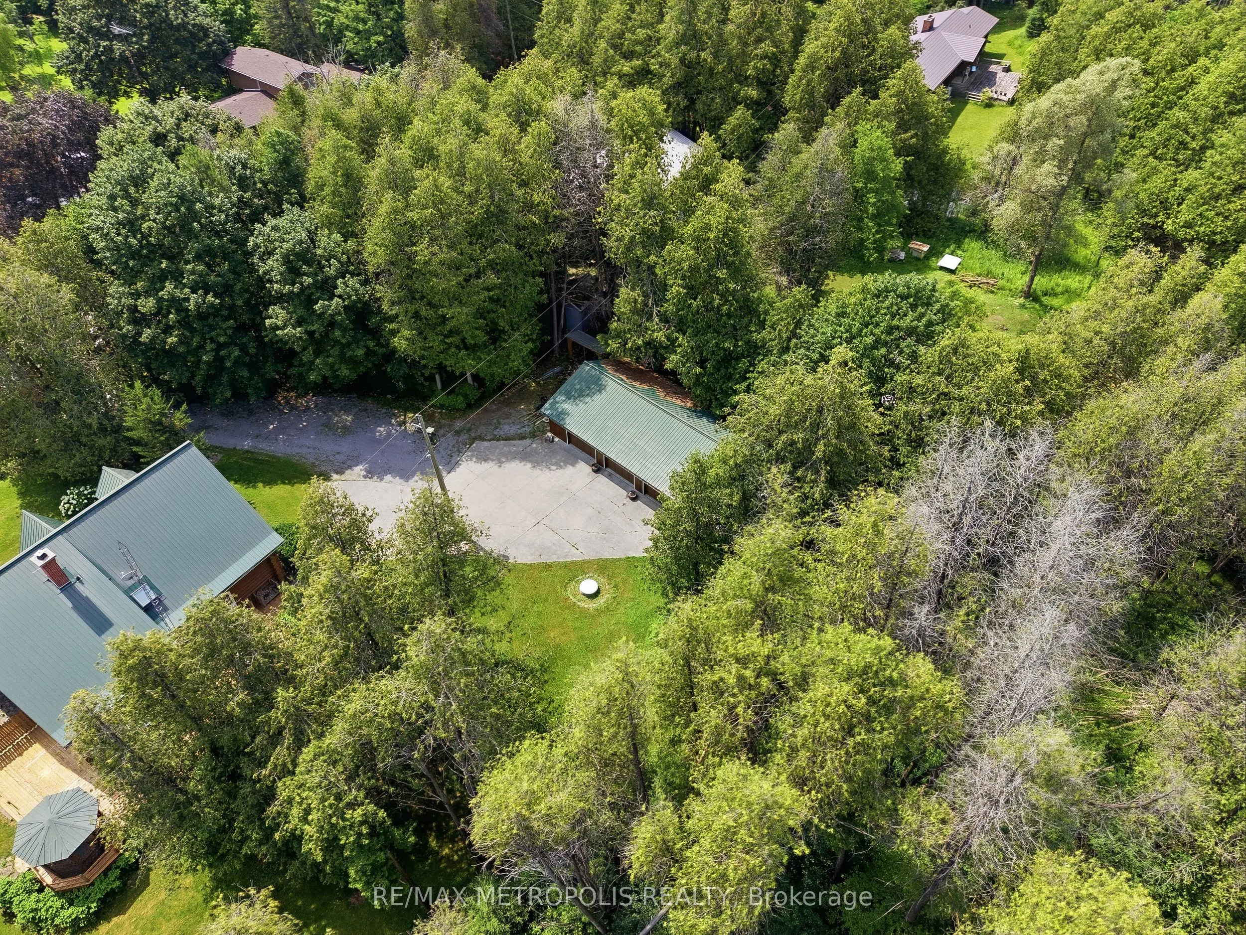 7535 Leskard Road
