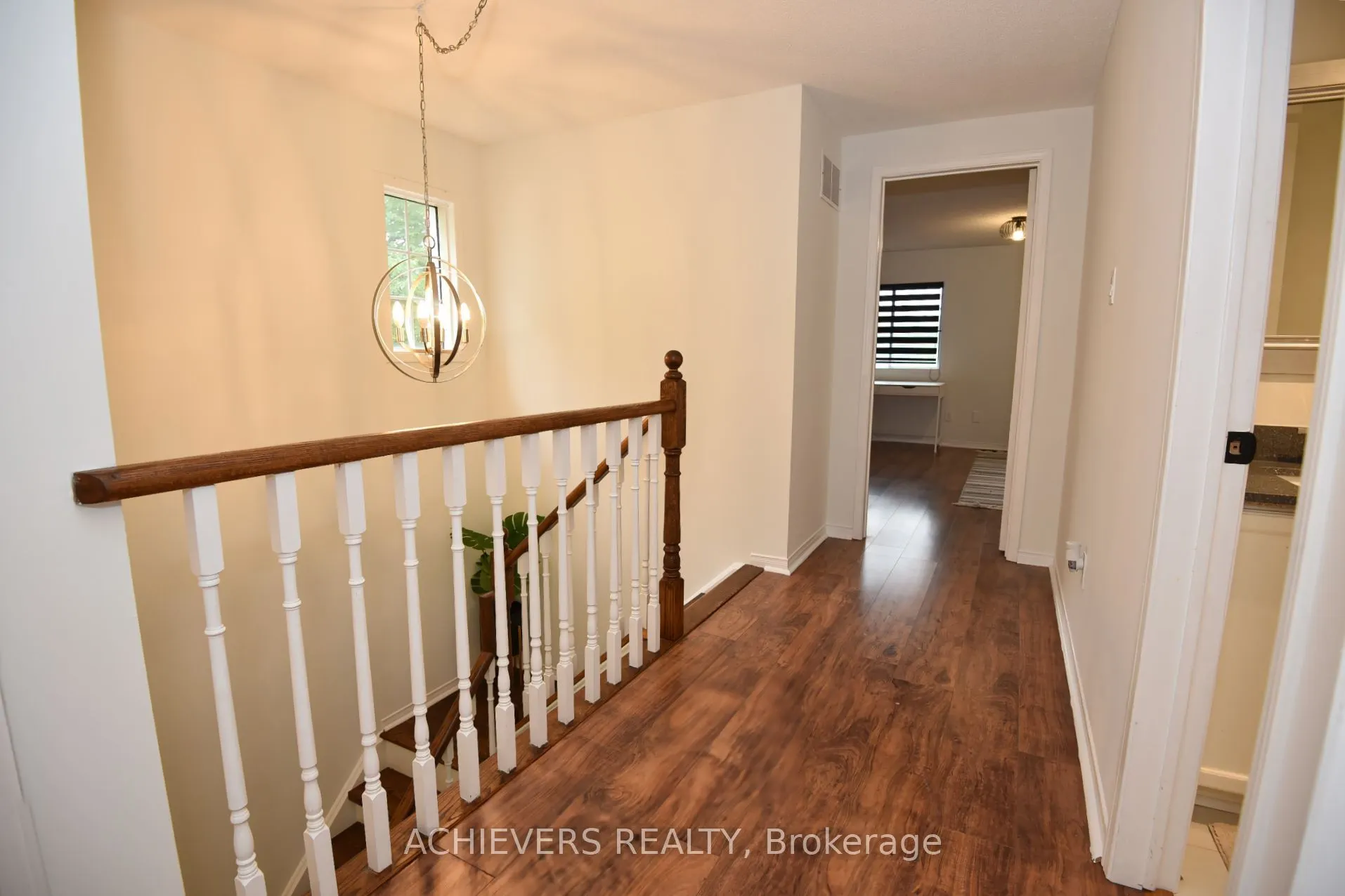 19 Mccullock Crescent