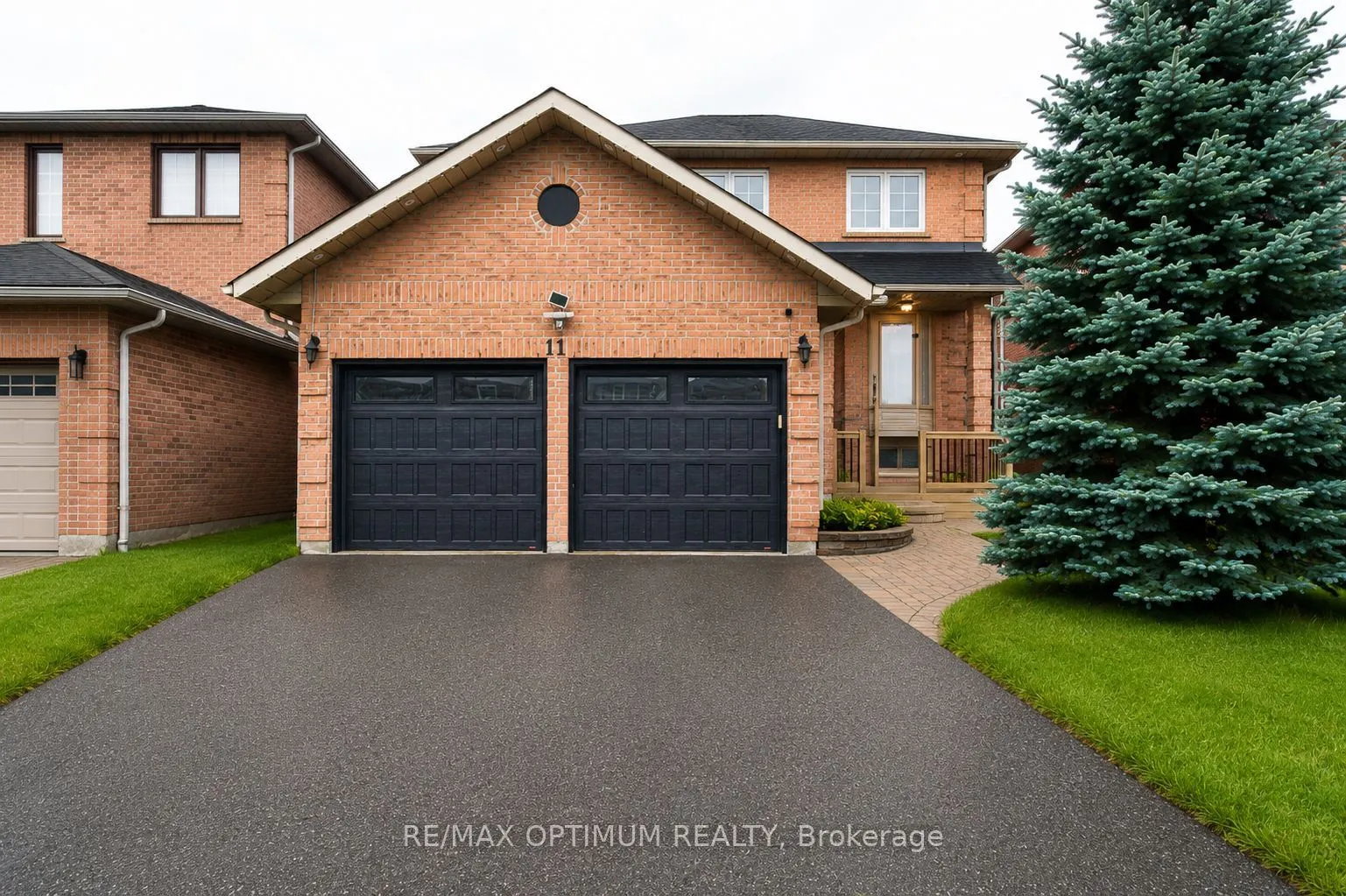 11 Murkar Crescent