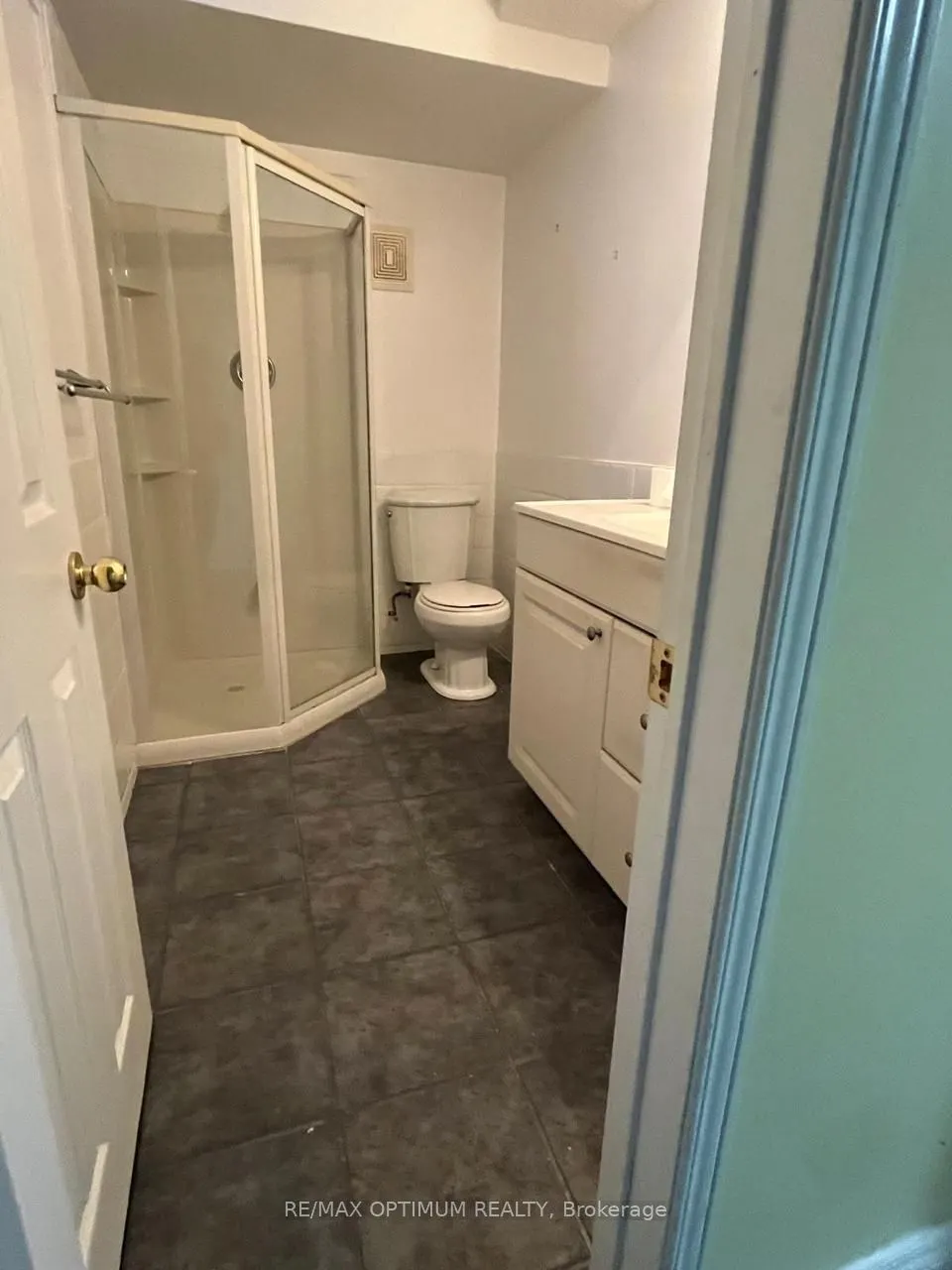 11 Murkar Crescent
