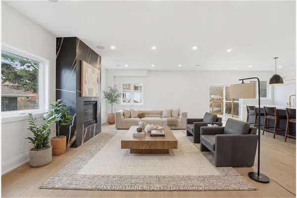 49 Greendowns Drive