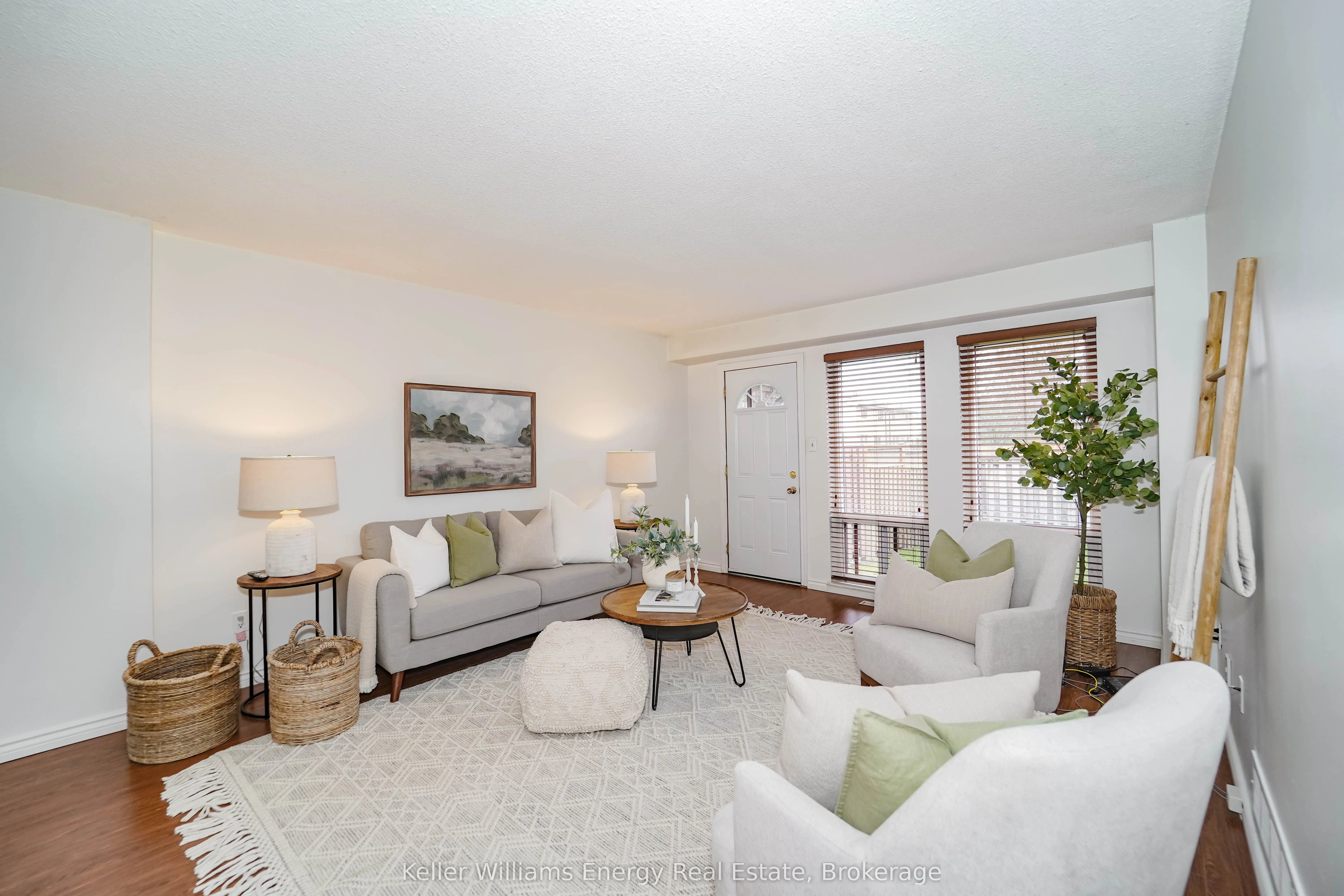 1333 Mary Street N #39