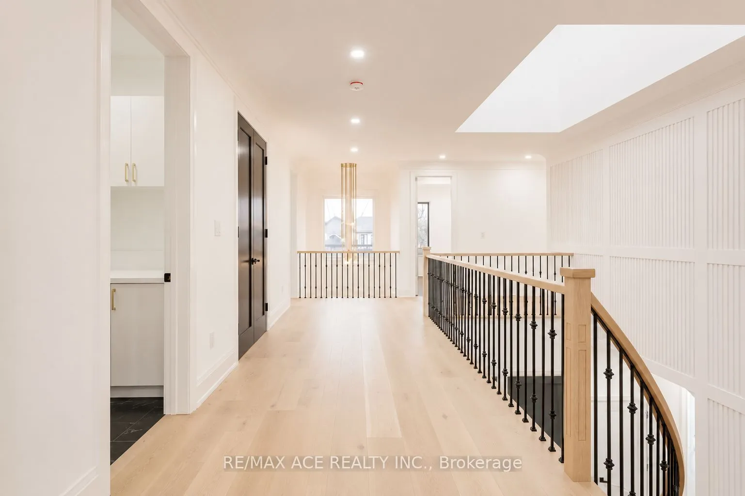 12 Euclid Avenue