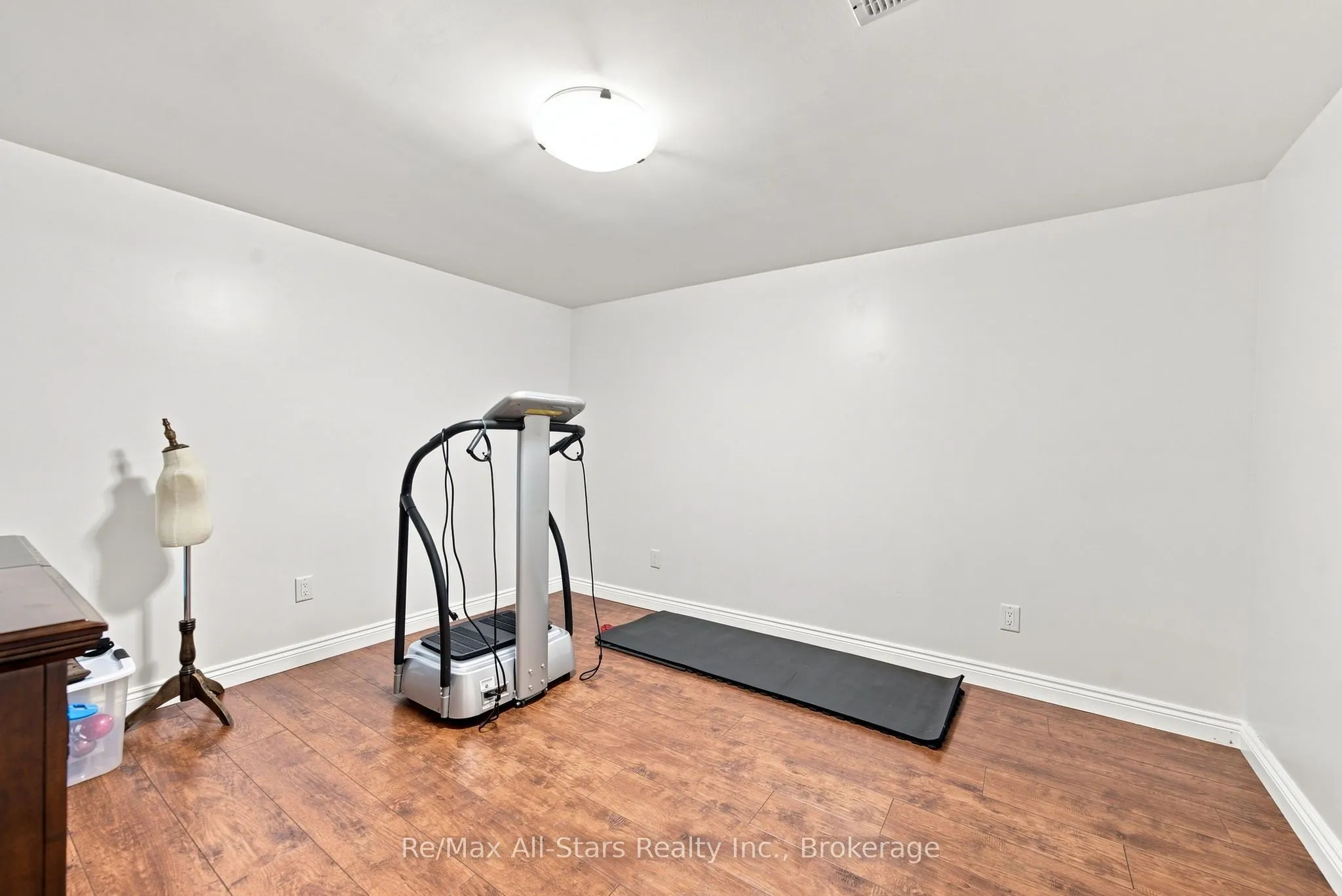 15102 Old Simcoe Road
