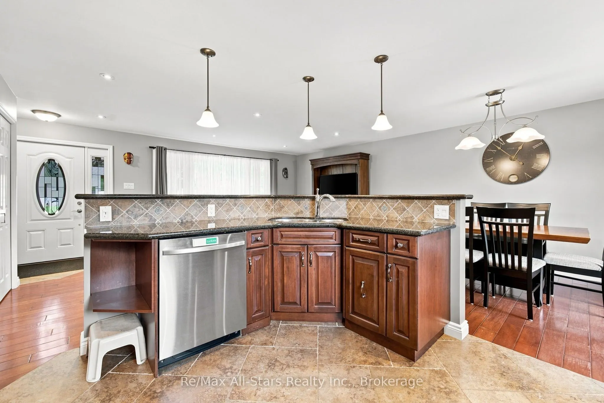 15102 Old Simcoe Road