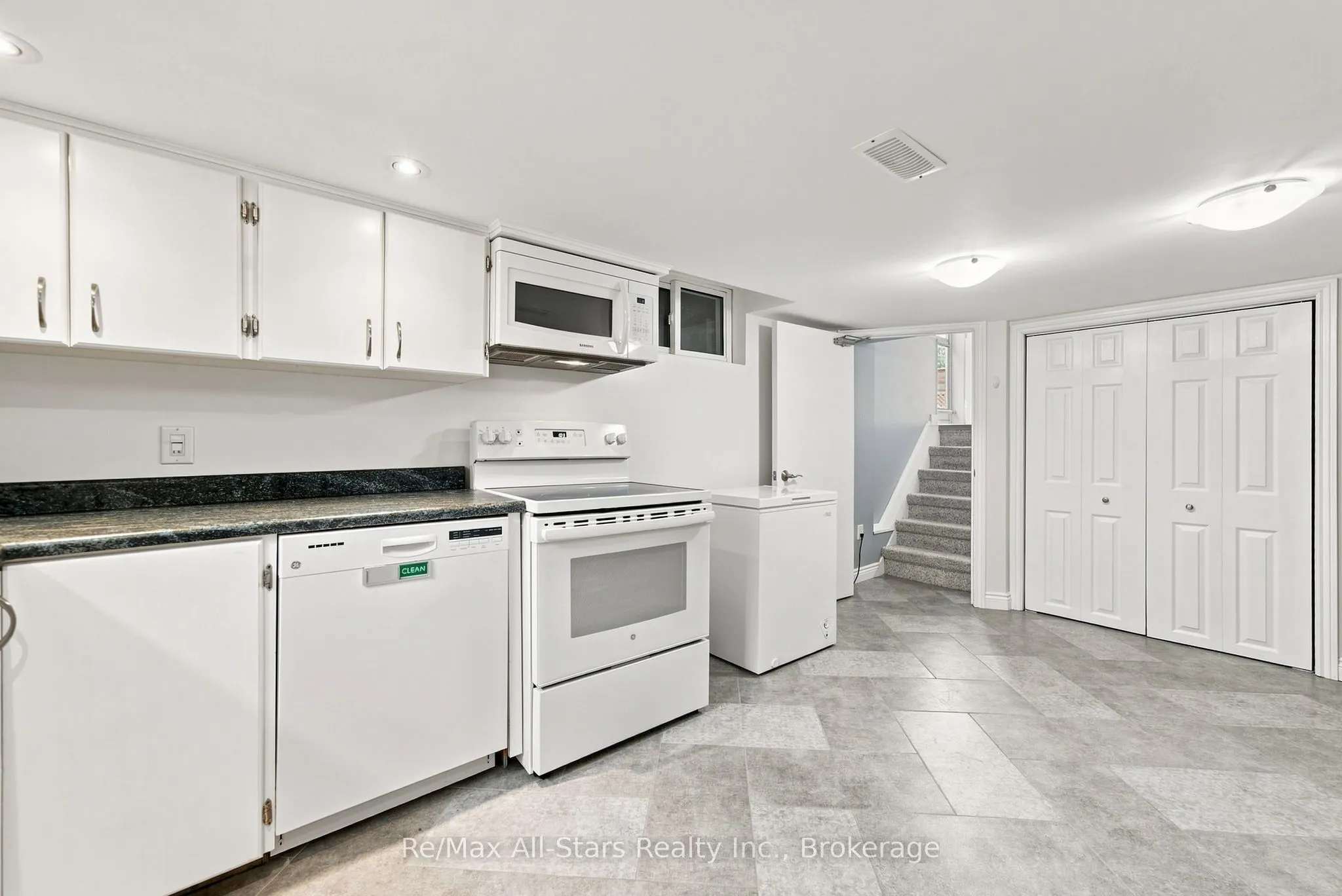 15102 Old Simcoe Road