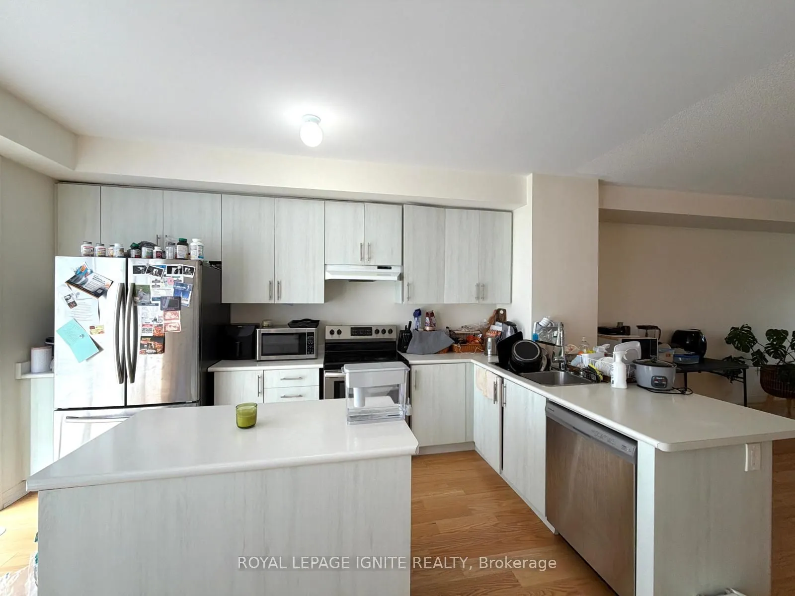 67 King George Way