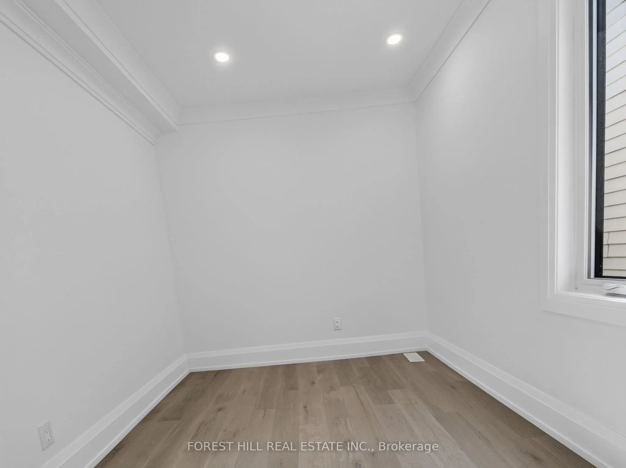 54 Chatham Avenue