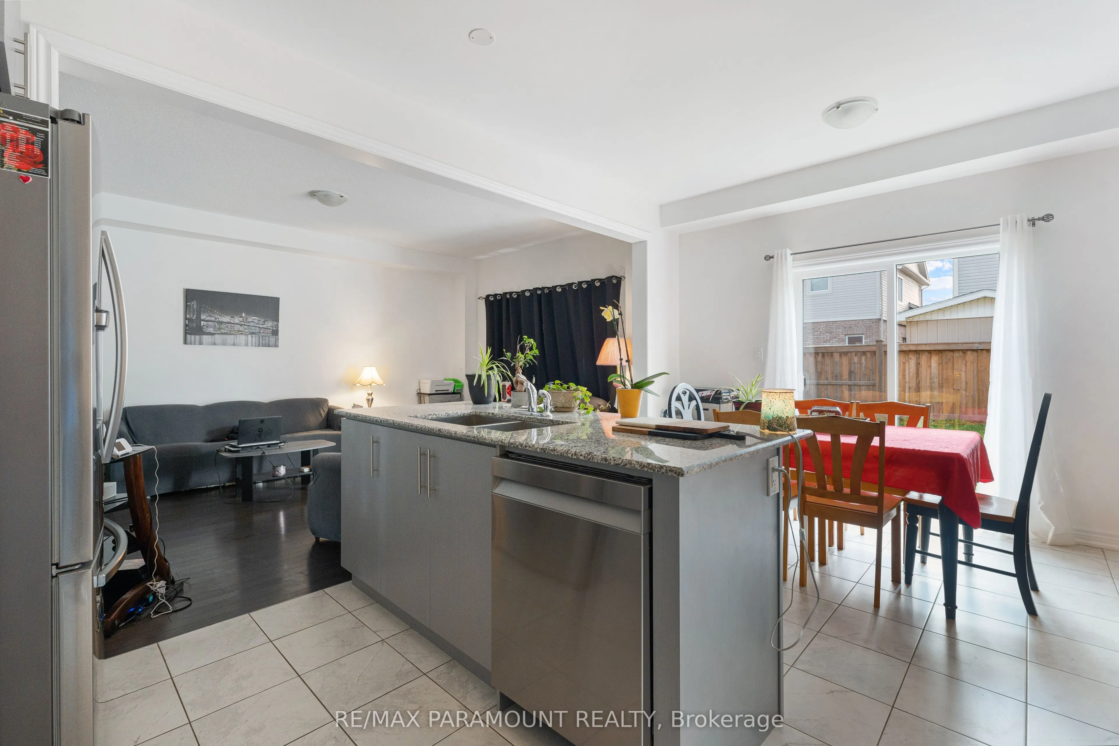18 Tait Crescent