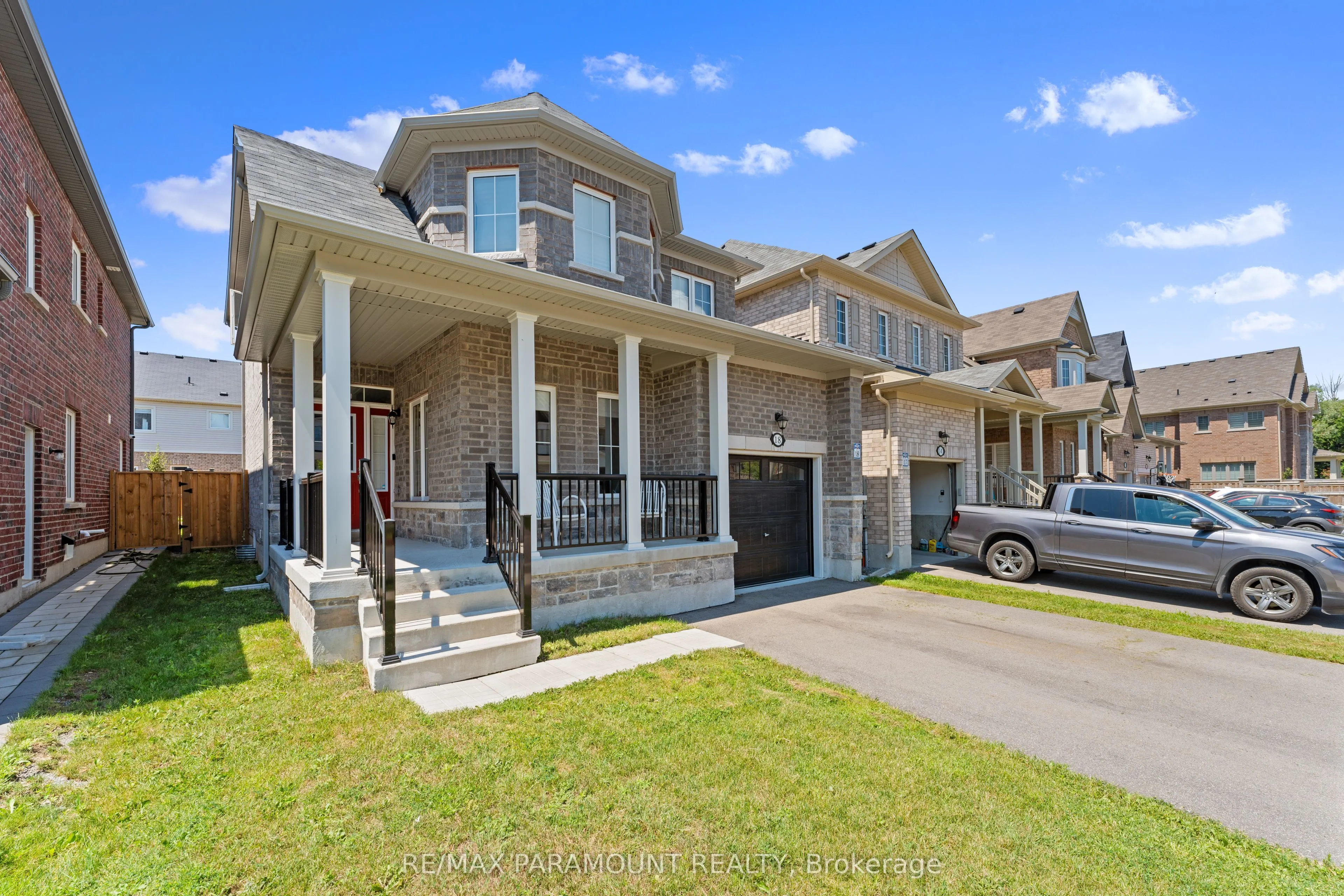 18 Tait Crescent