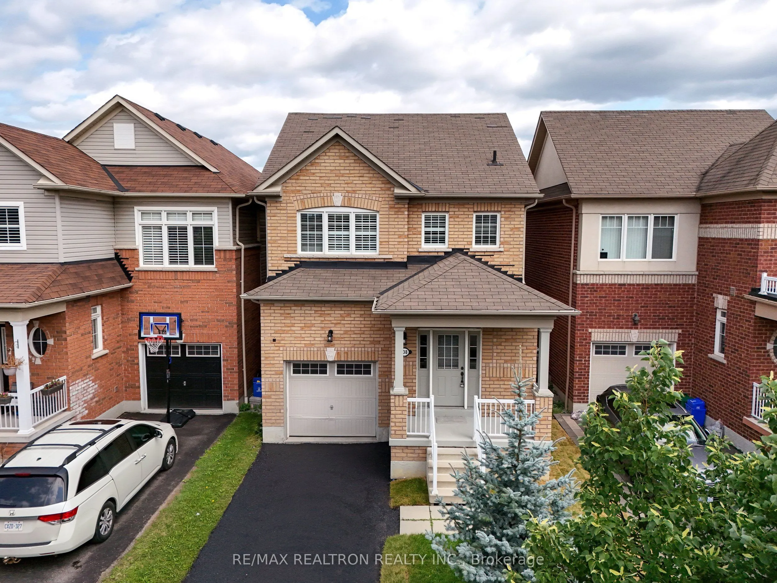 138 Angus Drive