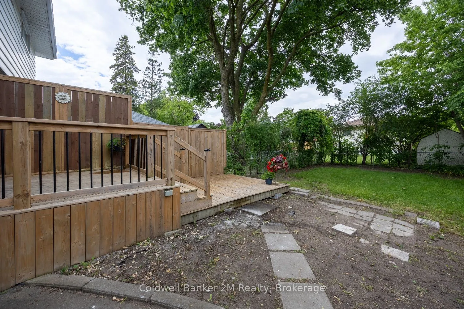 152 Taunton Road W