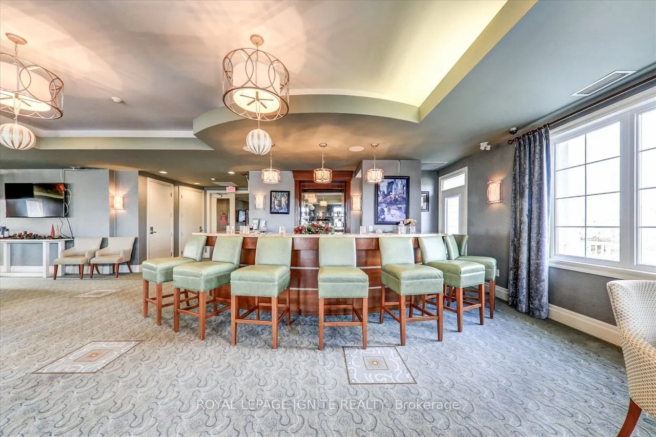 65 Shipway Avenue #213