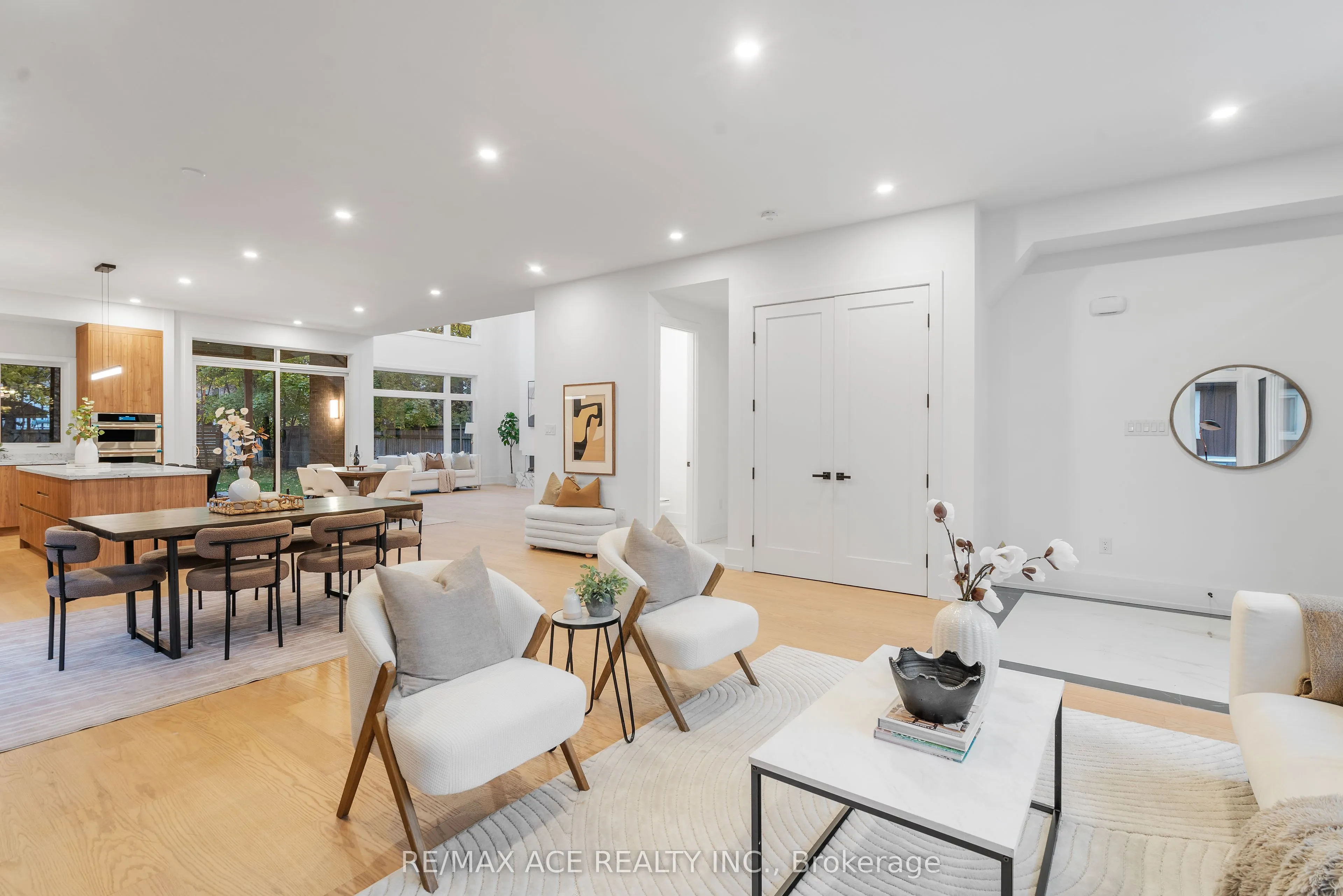 175 Harewood Avenue