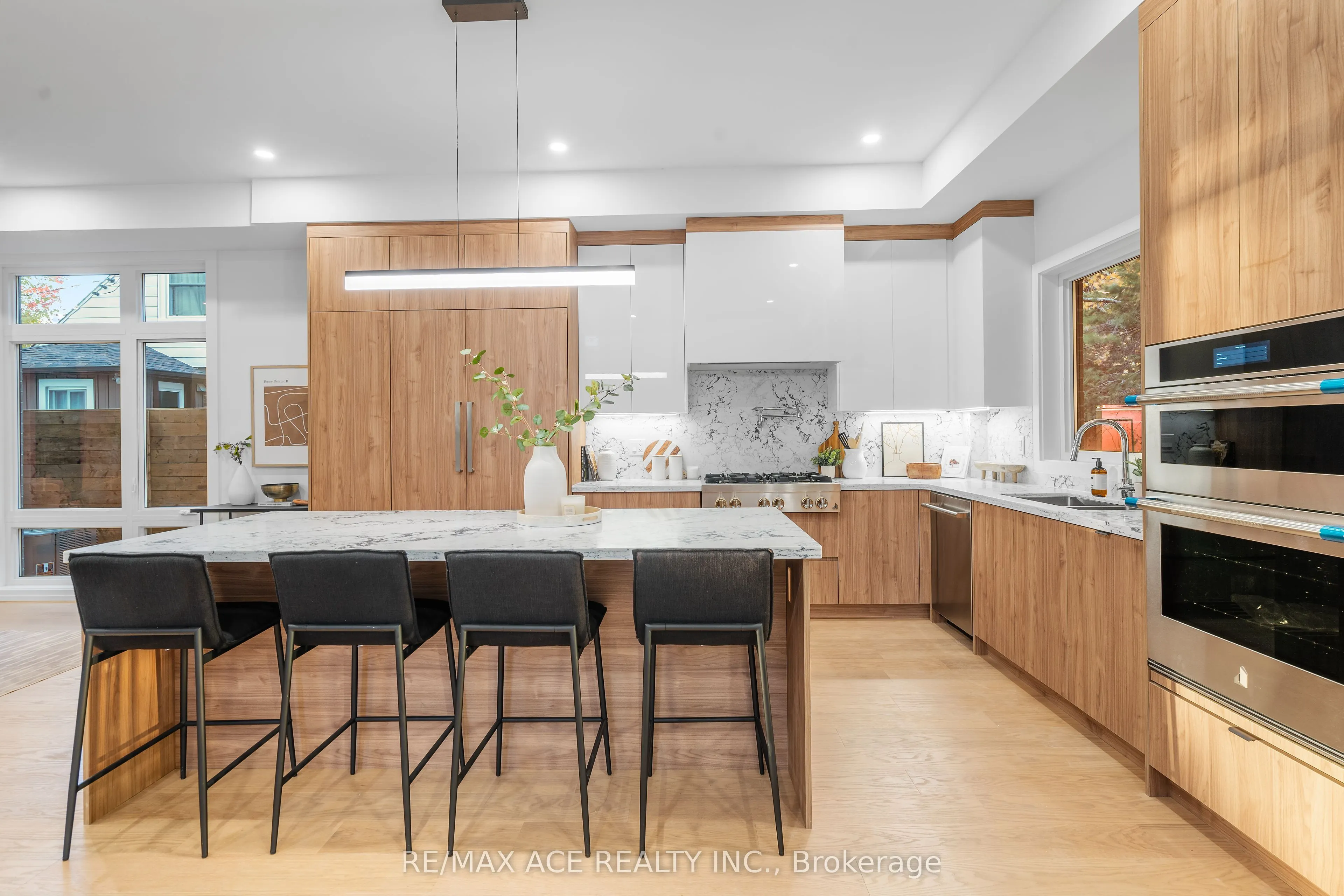 175 Harewood Avenue