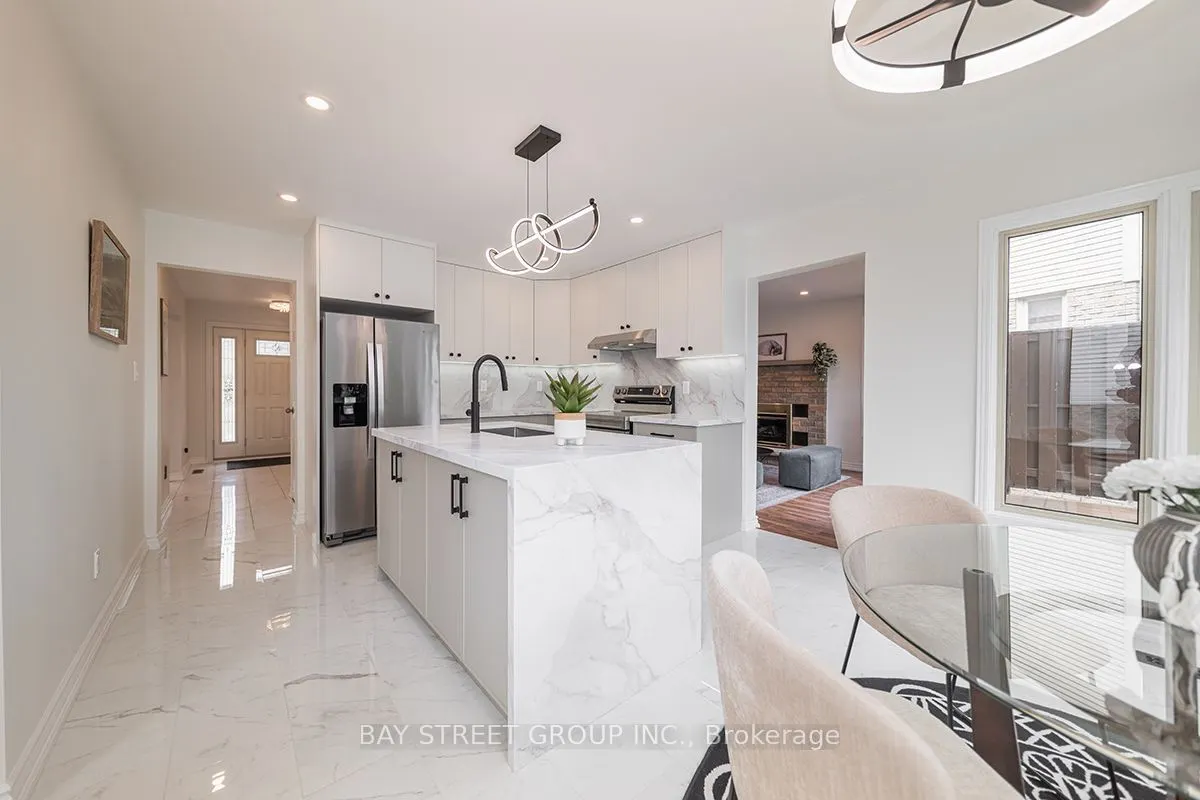 338 Prince of Wales Drive