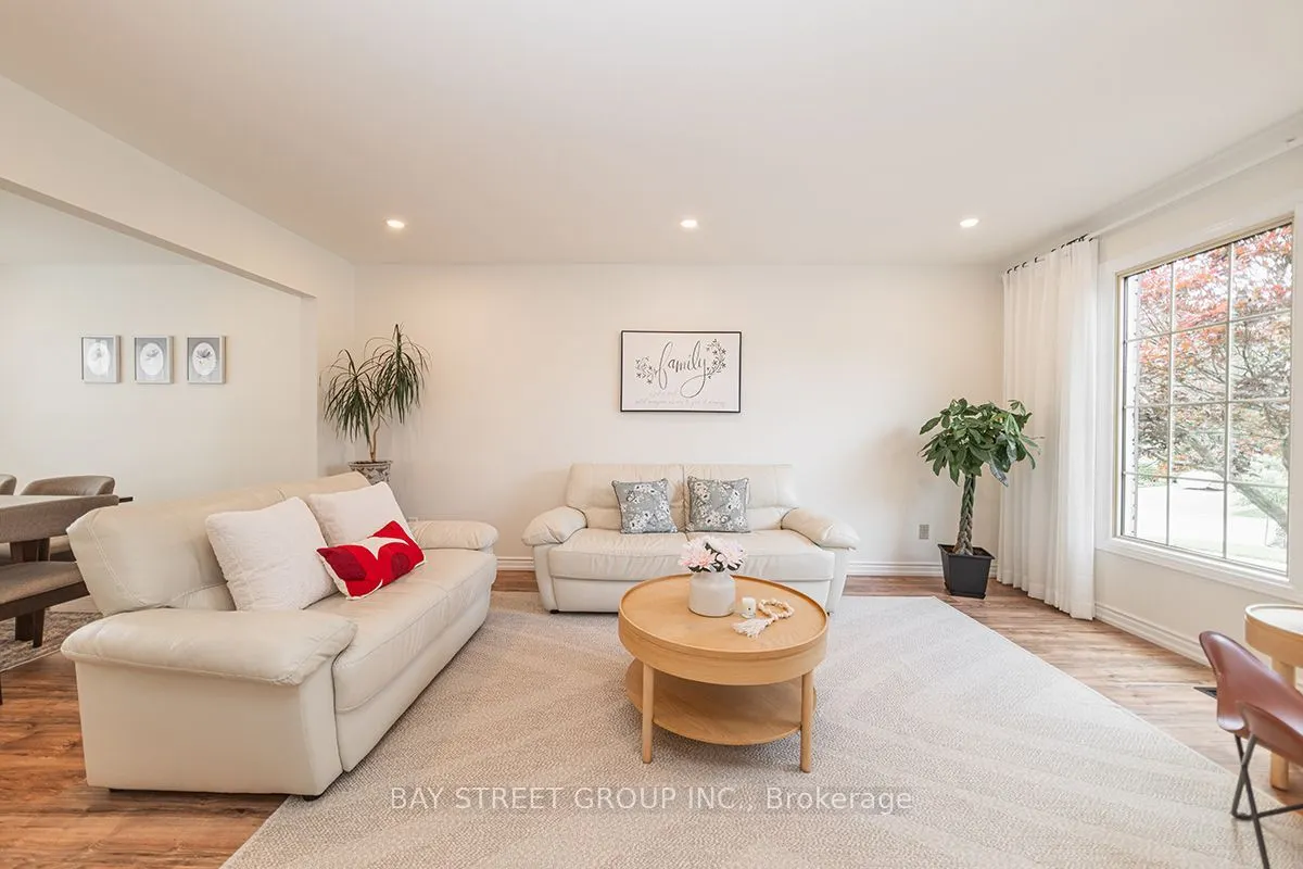 338 Prince of Wales Drive