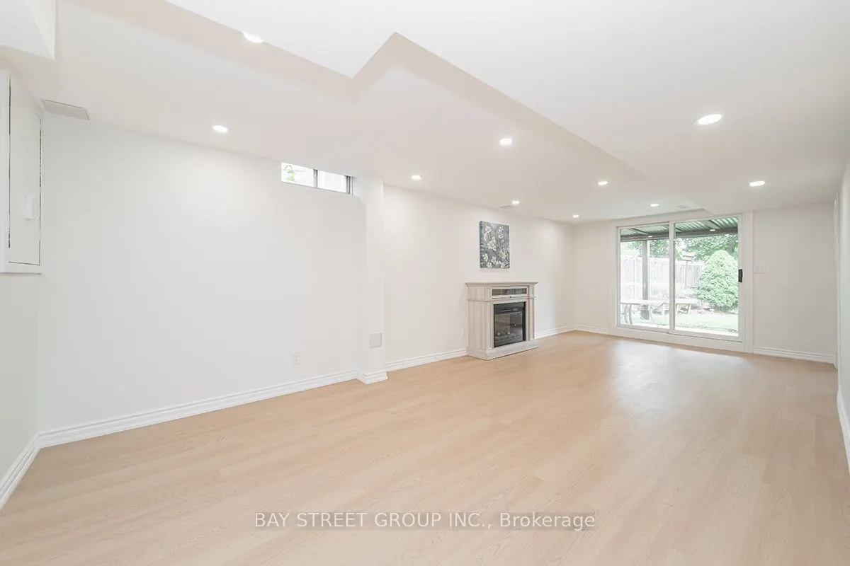 338 Prince of Wales Drive