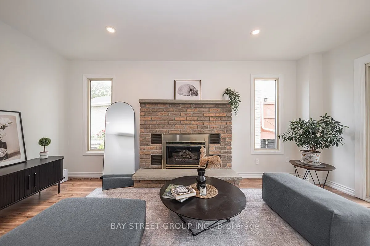 338 Prince of Wales Drive