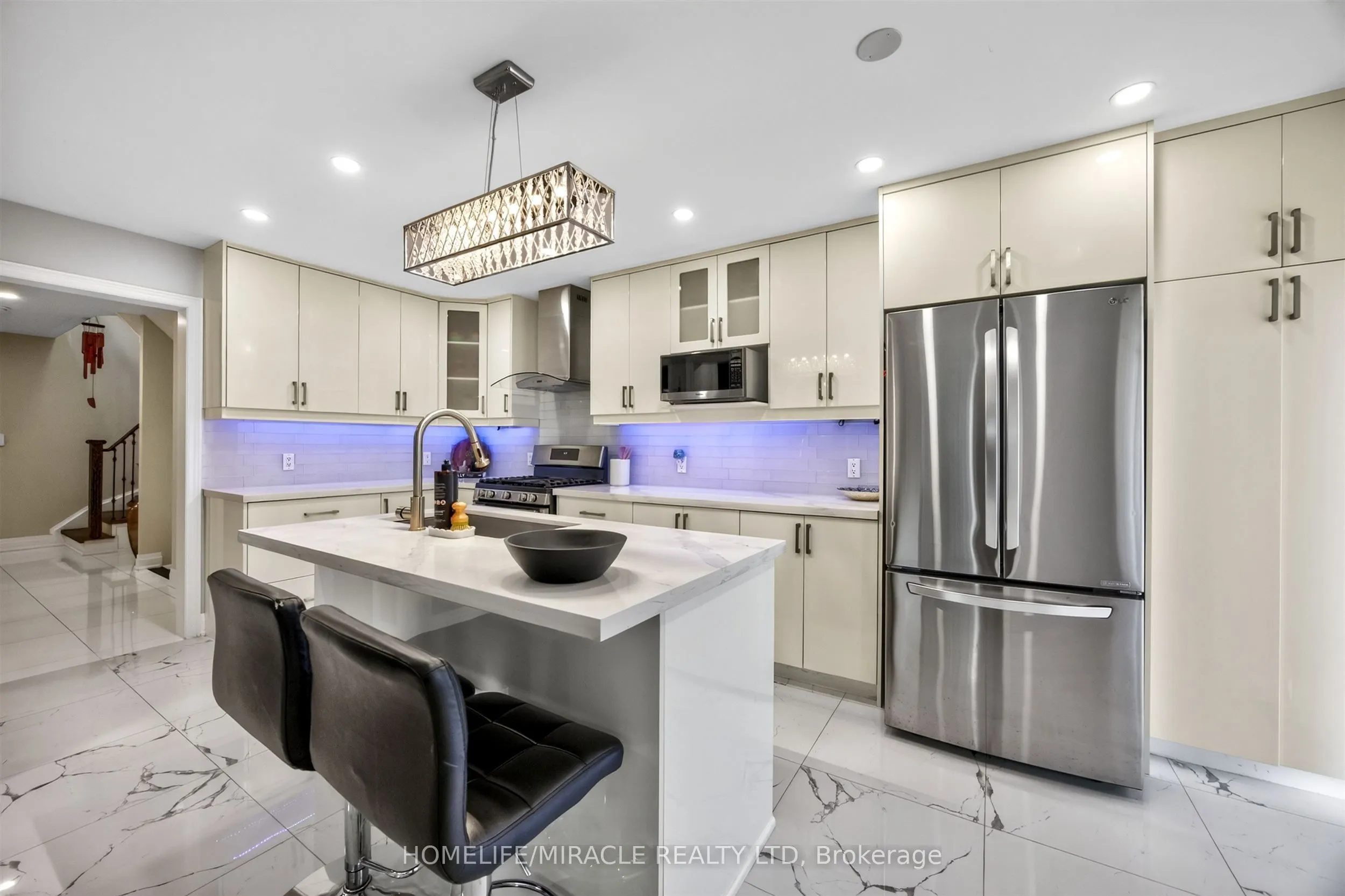 93 Scepter Place