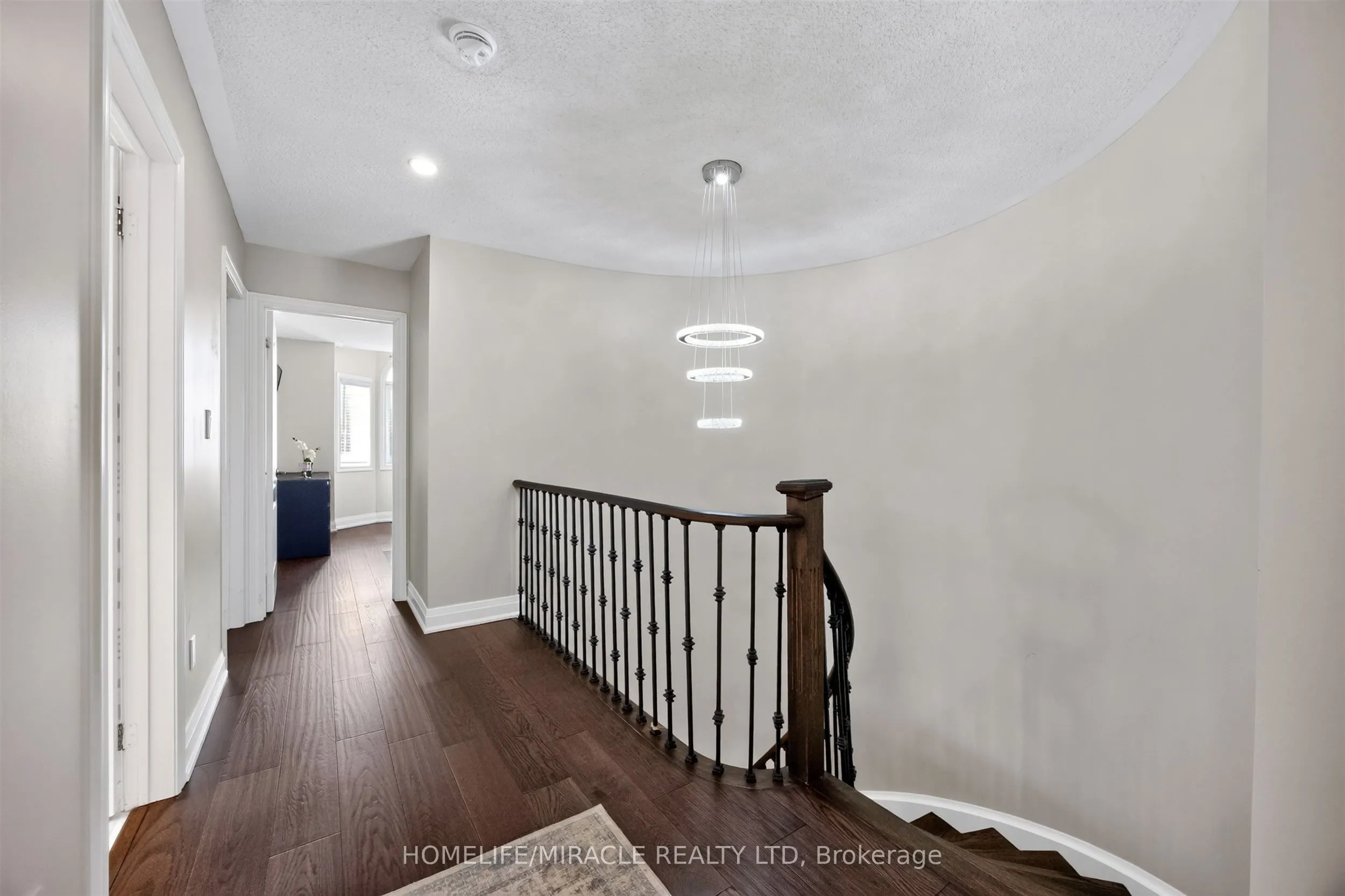 93 Scepter Place