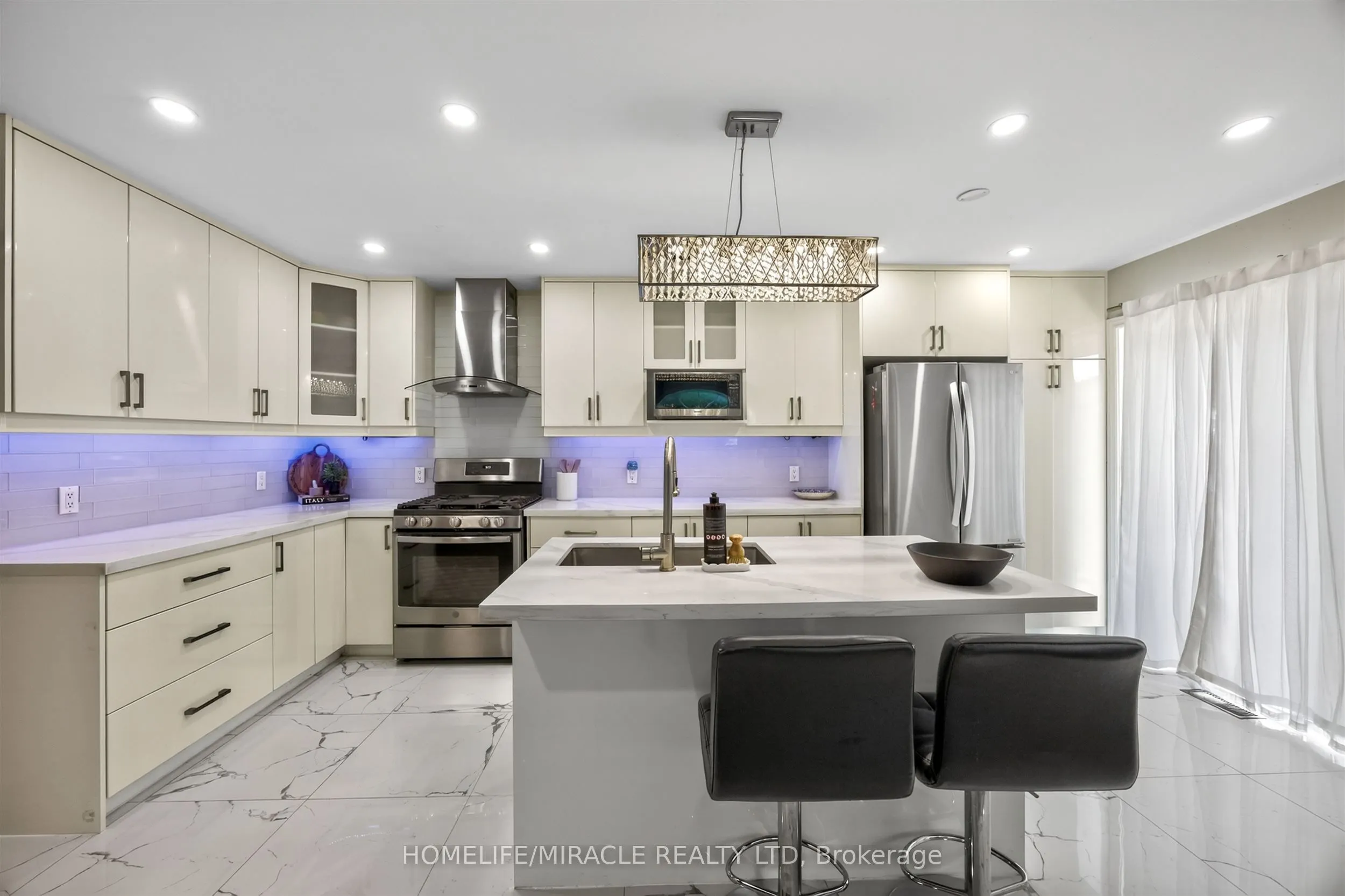 93 Scepter Place