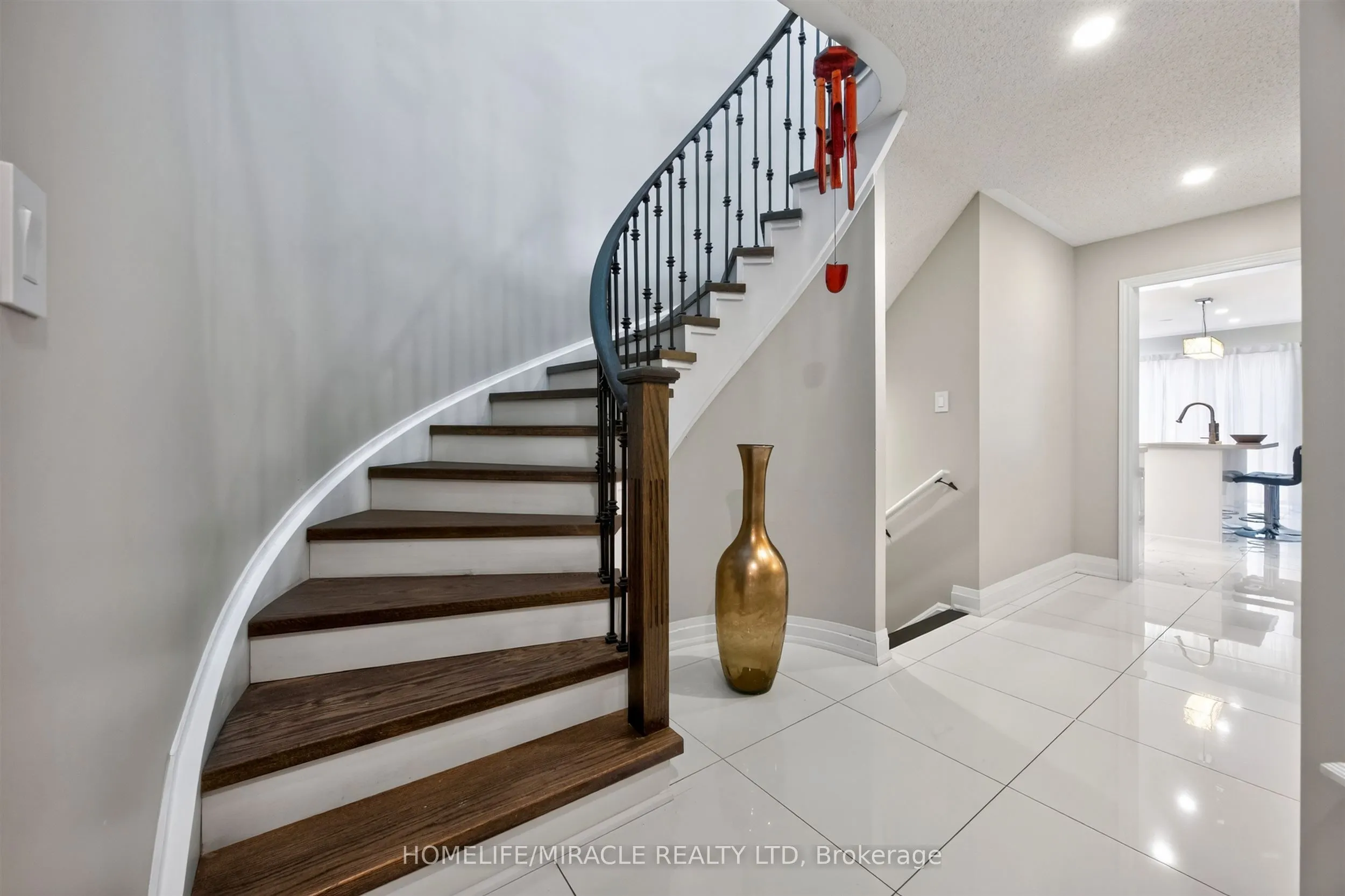 93 Scepter Place