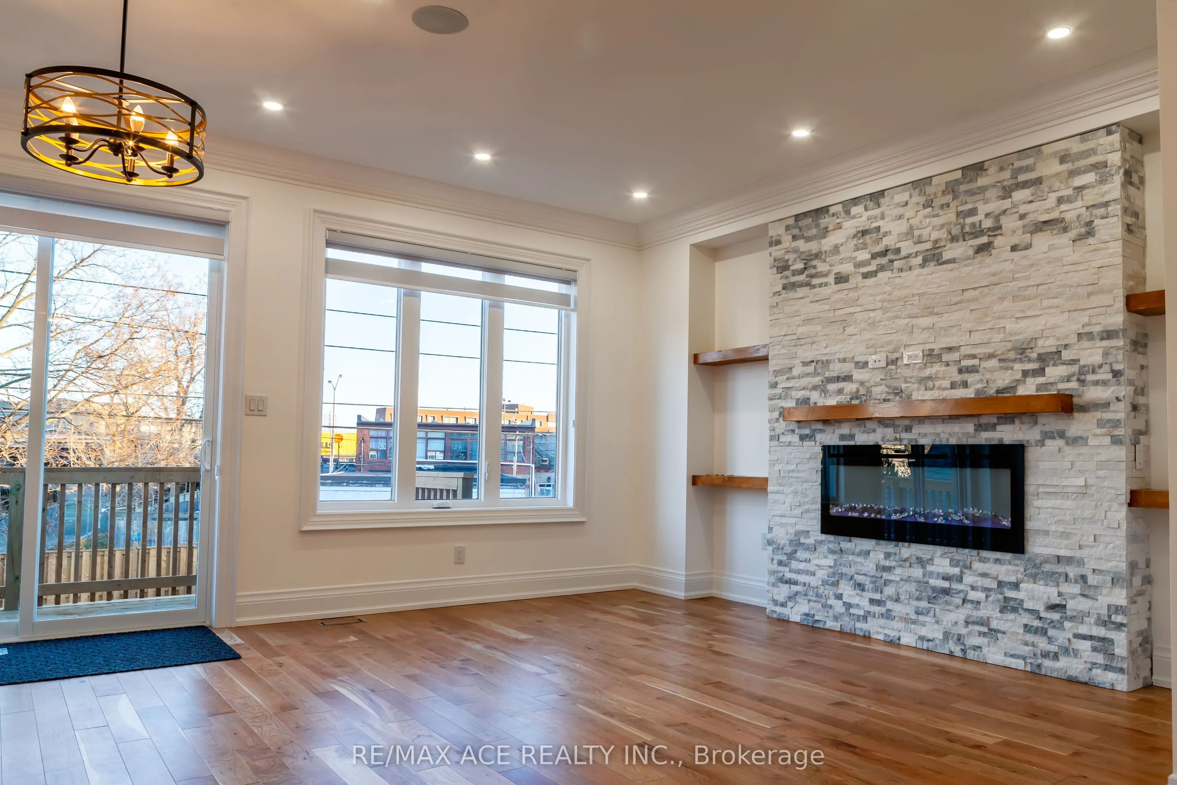 229B Mcintosh Street