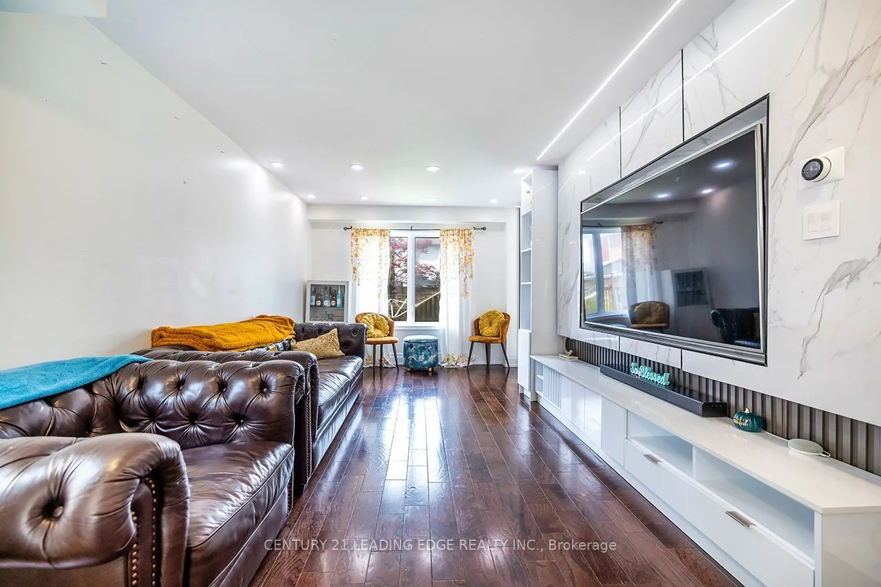 14 GUILDWOOD Drive