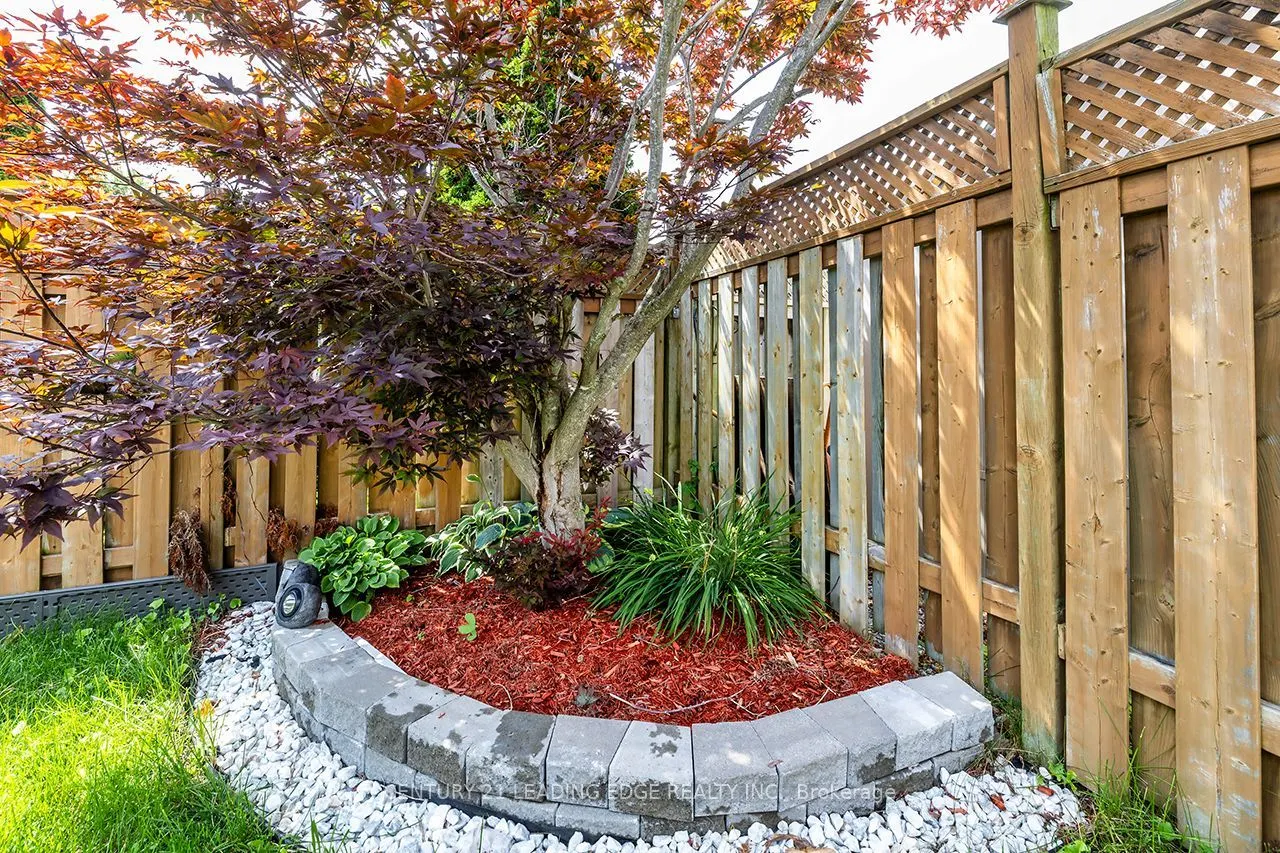14 GUILDWOOD Drive