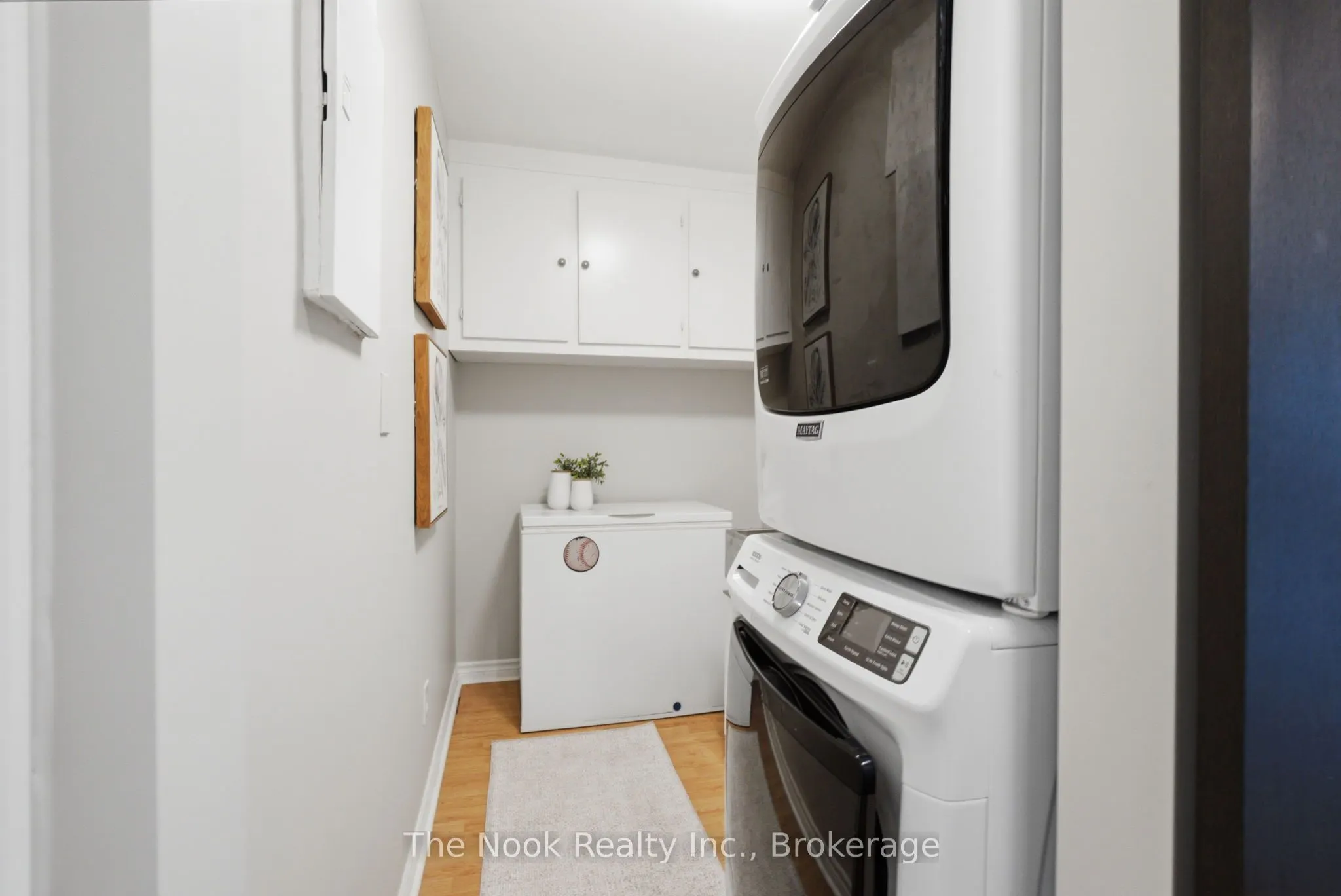 540 Mary Street E #1-3