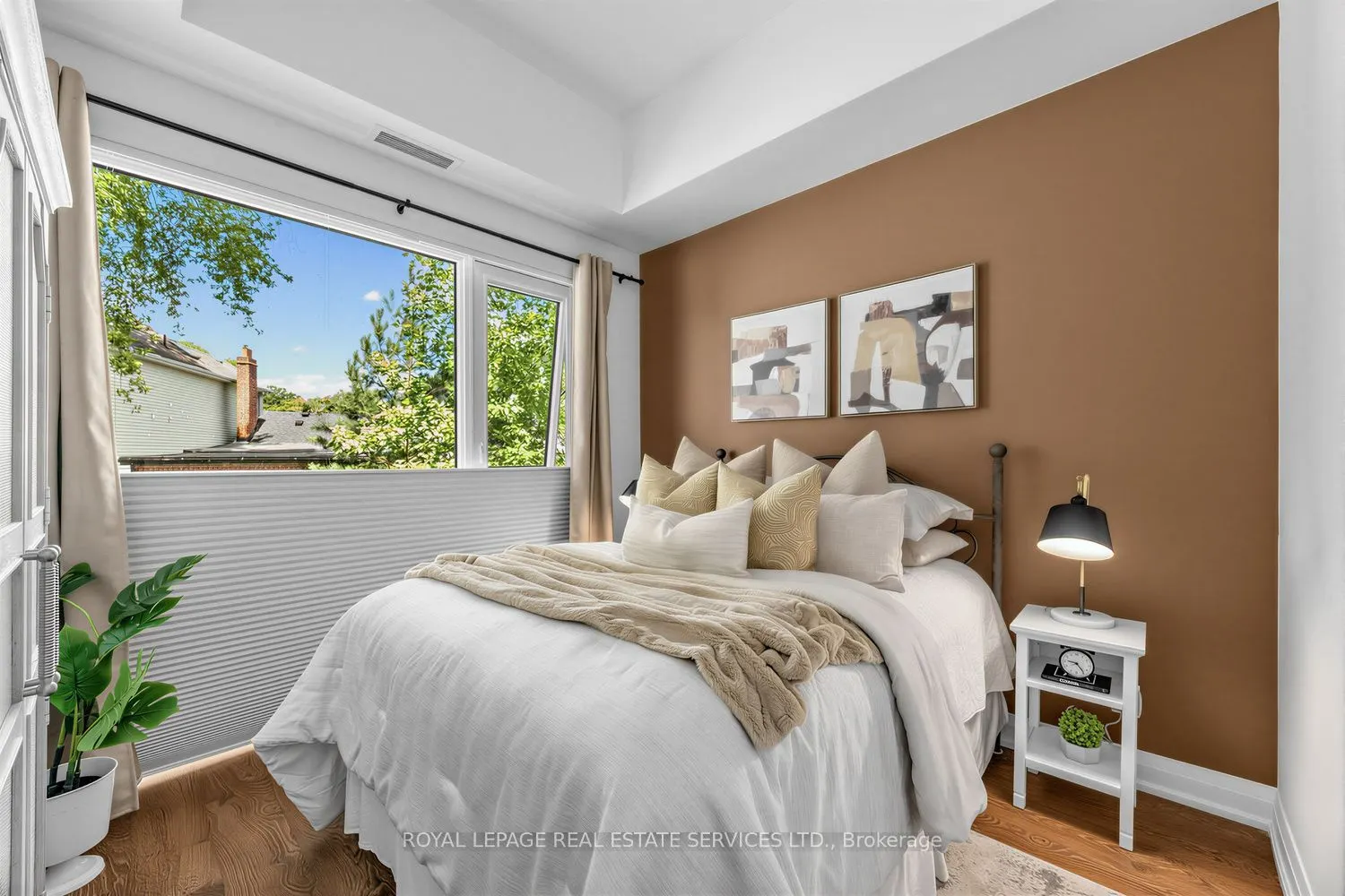 1400 Kingston Road #105